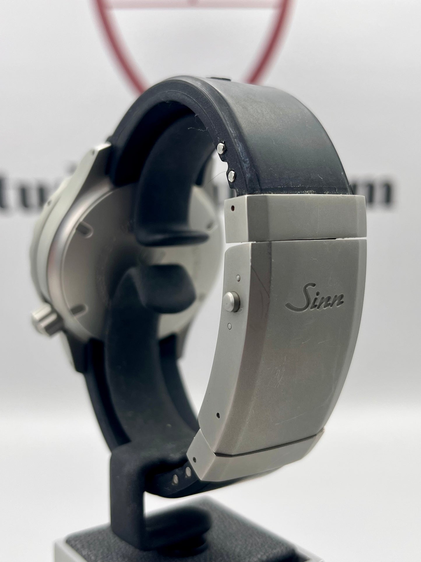 SINN U1 - Automatic - 1000m - Box only - Sinn Rubber Strap & Deployment Clasp