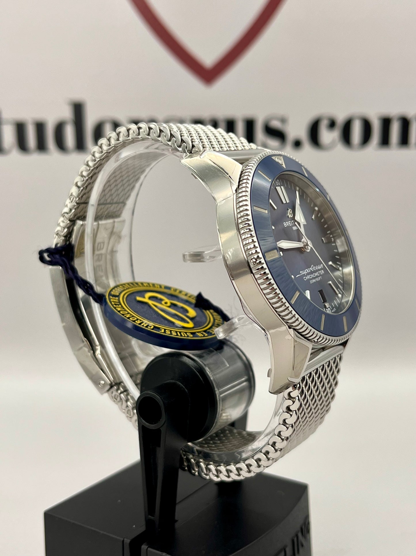 **BRAND NEW** BREITLING Superocean Heritage B20 - 44mm - AB2030161C1A1