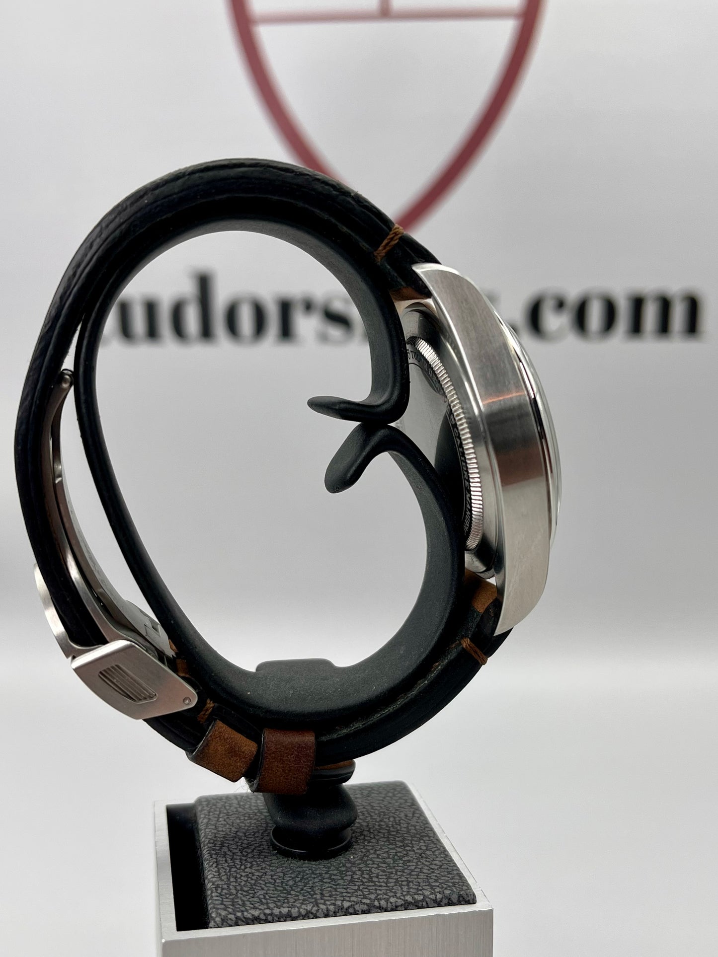 2022 TUDOR Ranger - 39mm - M79950 - Full Set - Warranty to Oct 2027