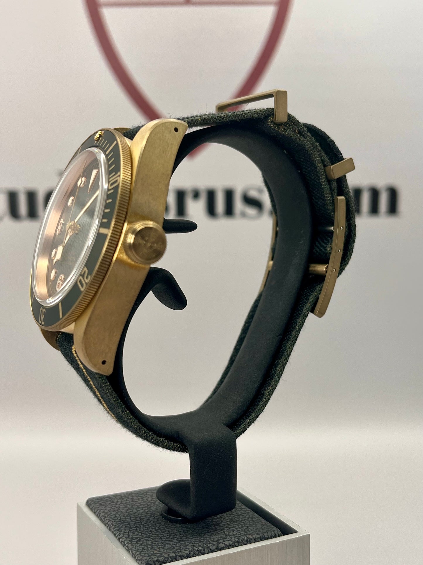 2022 **UNWORN** TUDOR Black Bay Bronze - 79250BA - 43mm - Full Set