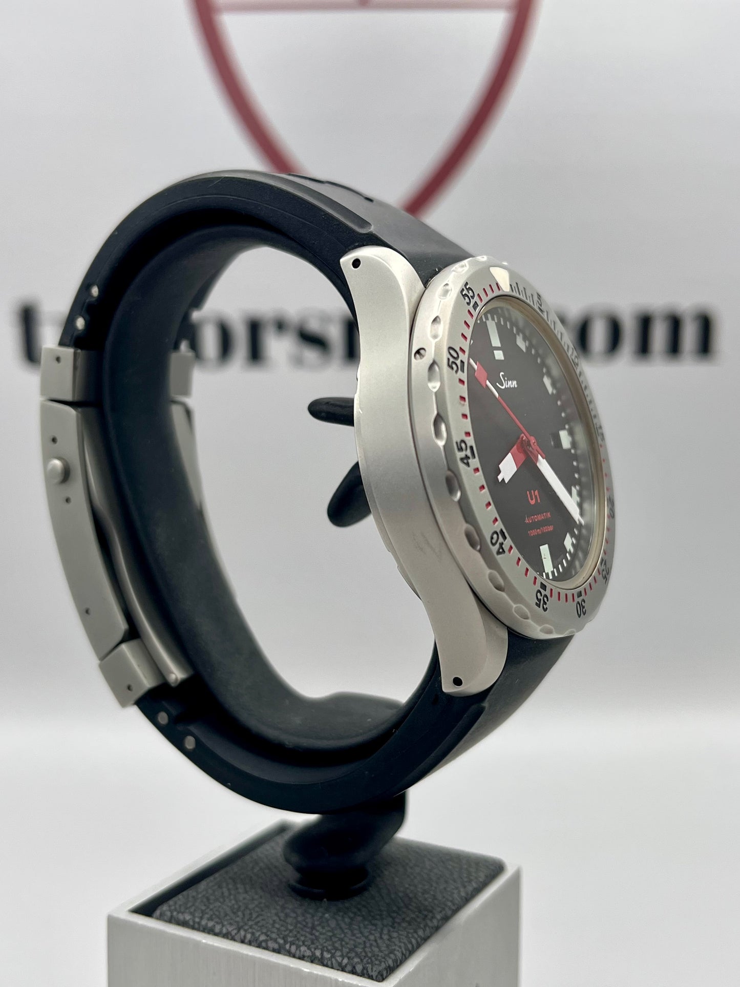 SINN U1 - Automatic - 1000m - Box only - Sinn Rubber Strap & Deployment Clasp