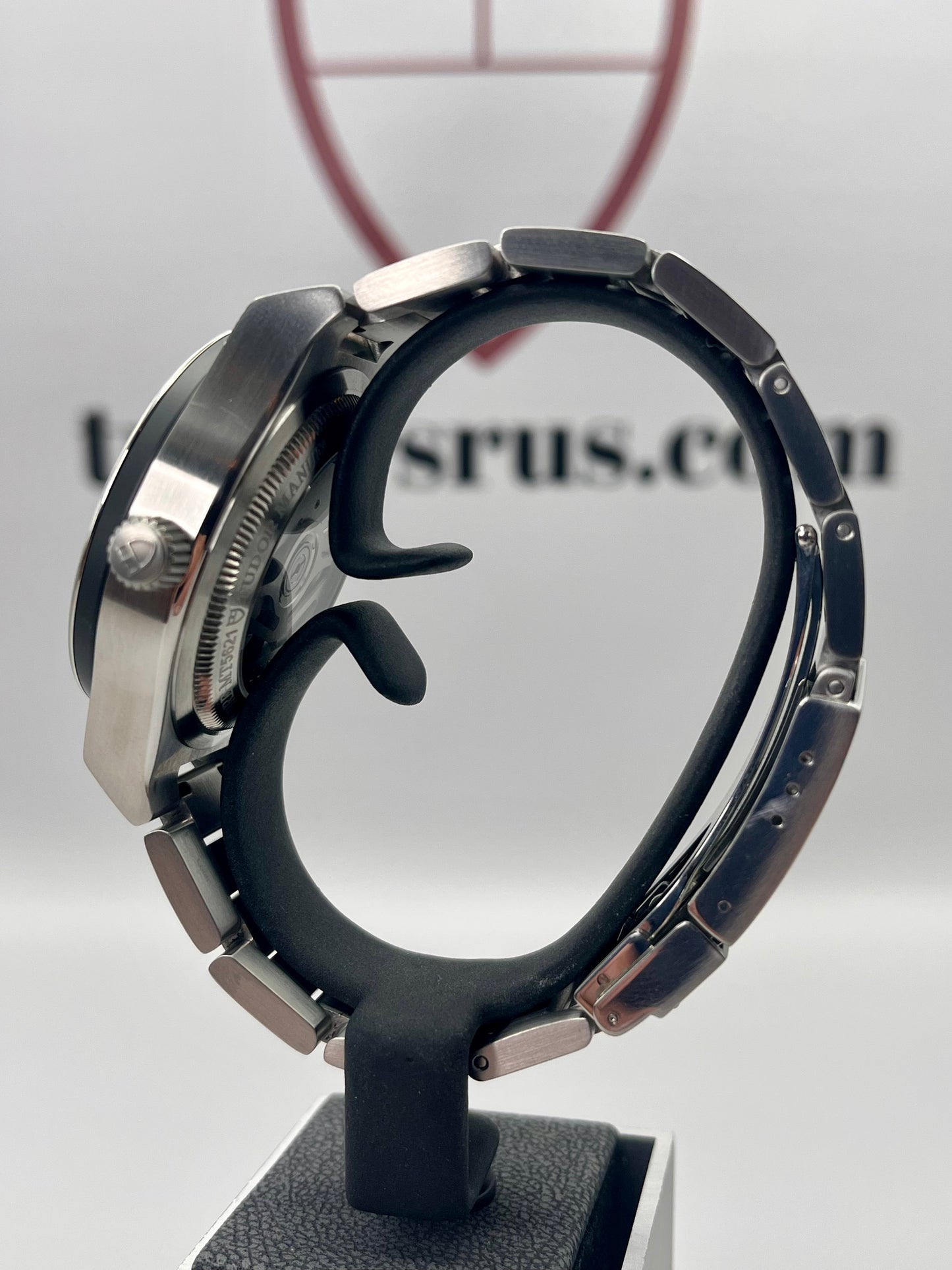 2018 TUDOR North Flag - Full Set