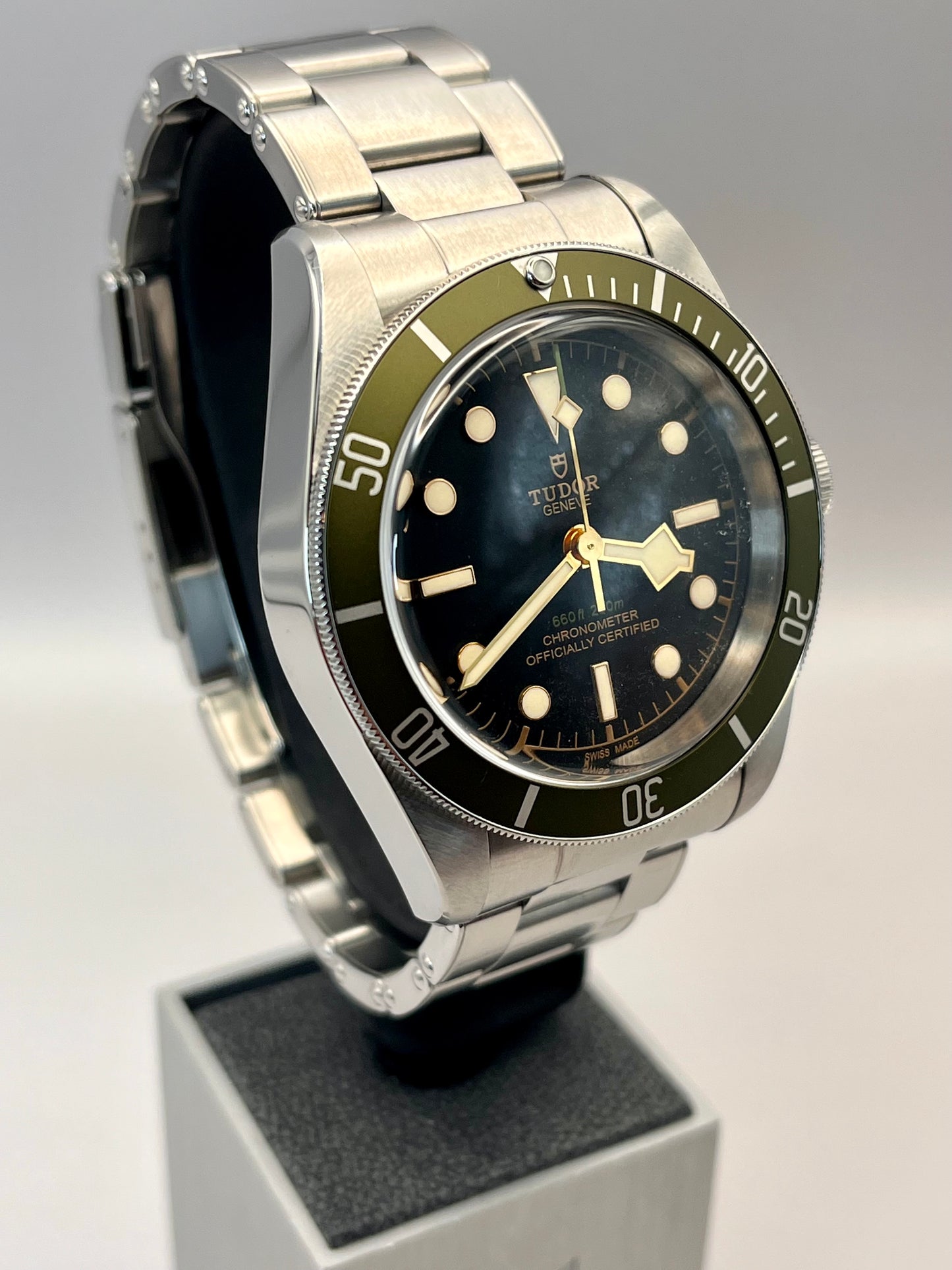 2021 TUDOR Black Bay 79230G 'Harrods' Edition - 41mm - Full Set