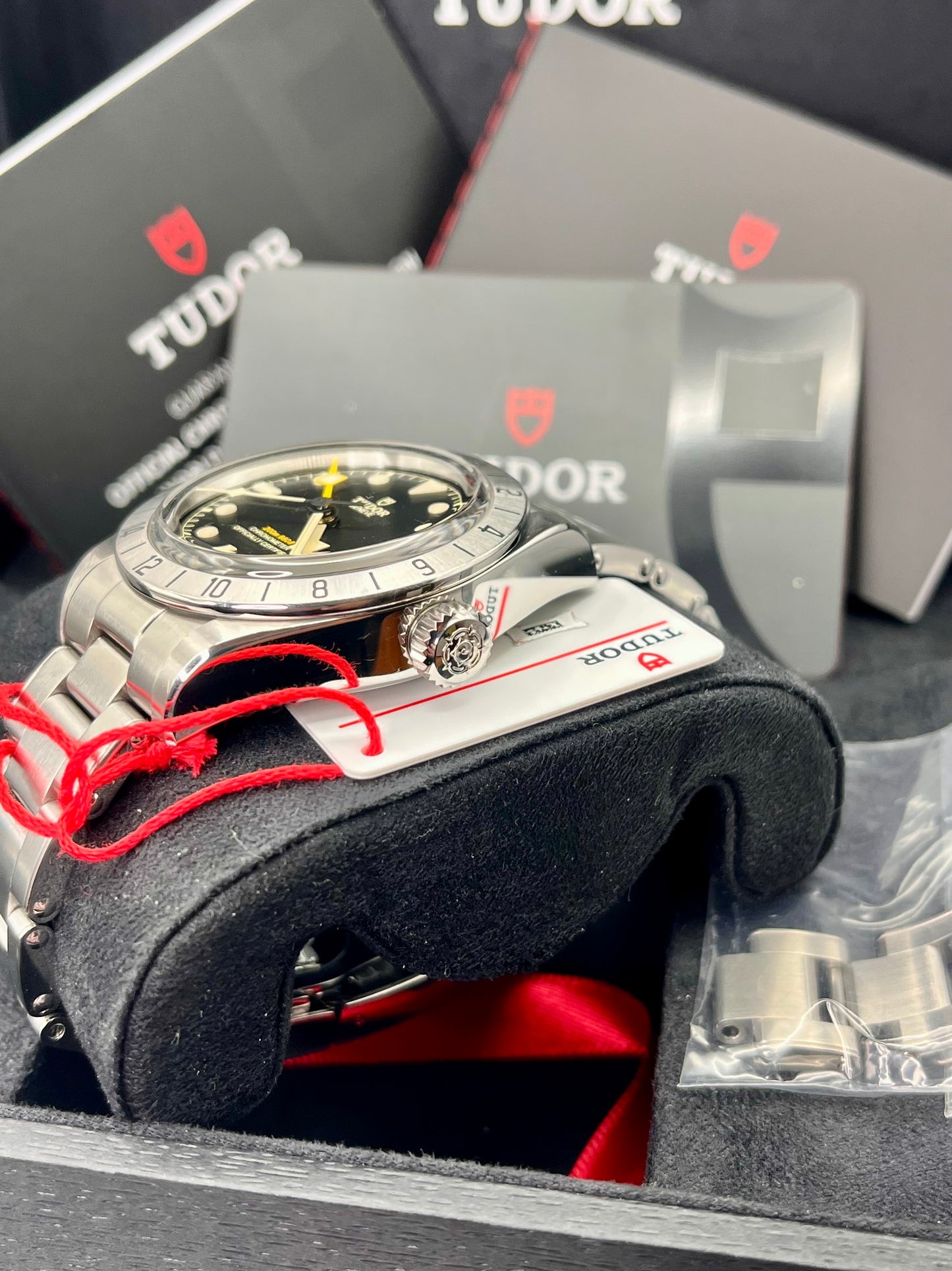 2023 Tudor Black Bay Pro - 39mm - M79470 - Full Set - Warranty to Oct 2028