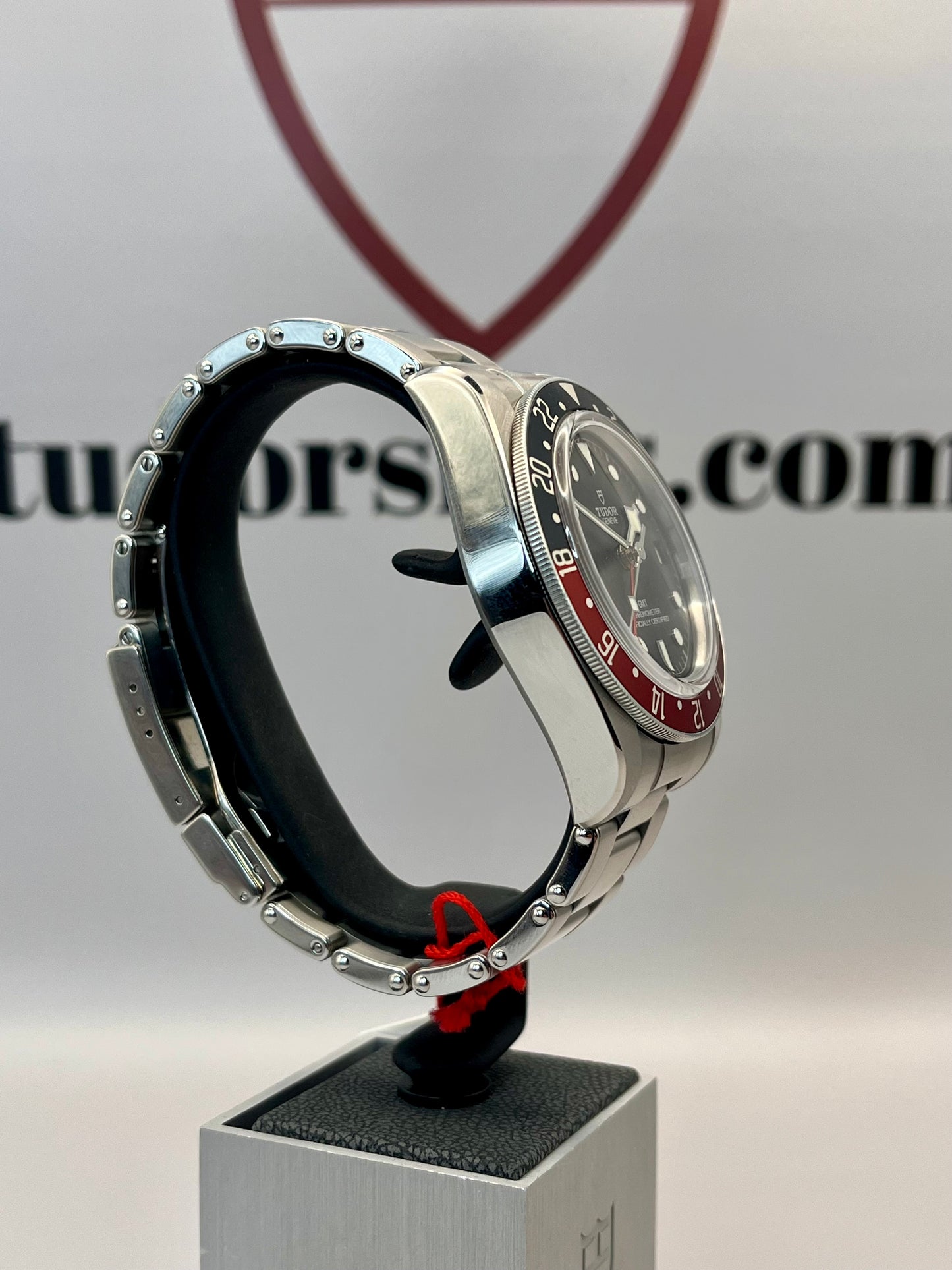 2019 NOS UNWORN 2019 TUDOR Black Bay 'Pepsi' - 79830RB - 41mm - Full Set