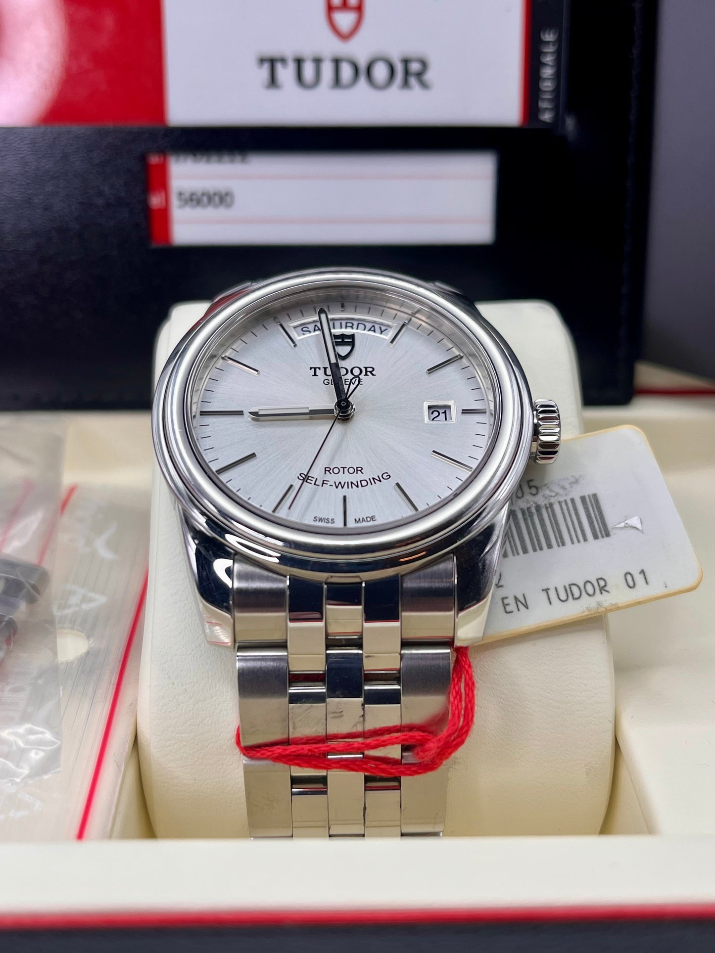2019 TUDOR Glamour Date-Day - 39mm - Ref 56000 - Full Set