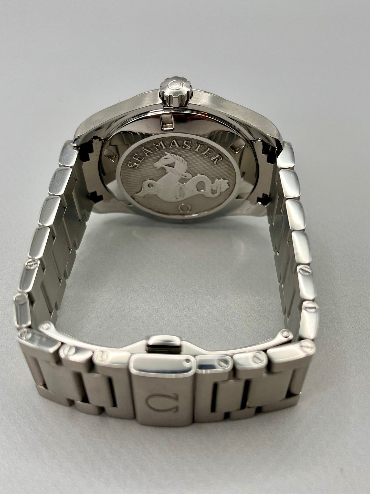 2013 OMEGA SeaMaster Aqua Terra - 231.10.39.60.02.001 - 38.5mm - Box & Papers
