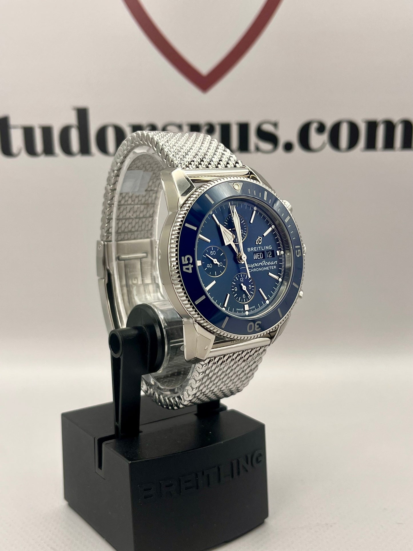 **NEW** BREITLING Superocean Heritage Chrono - 44mm - A13313
