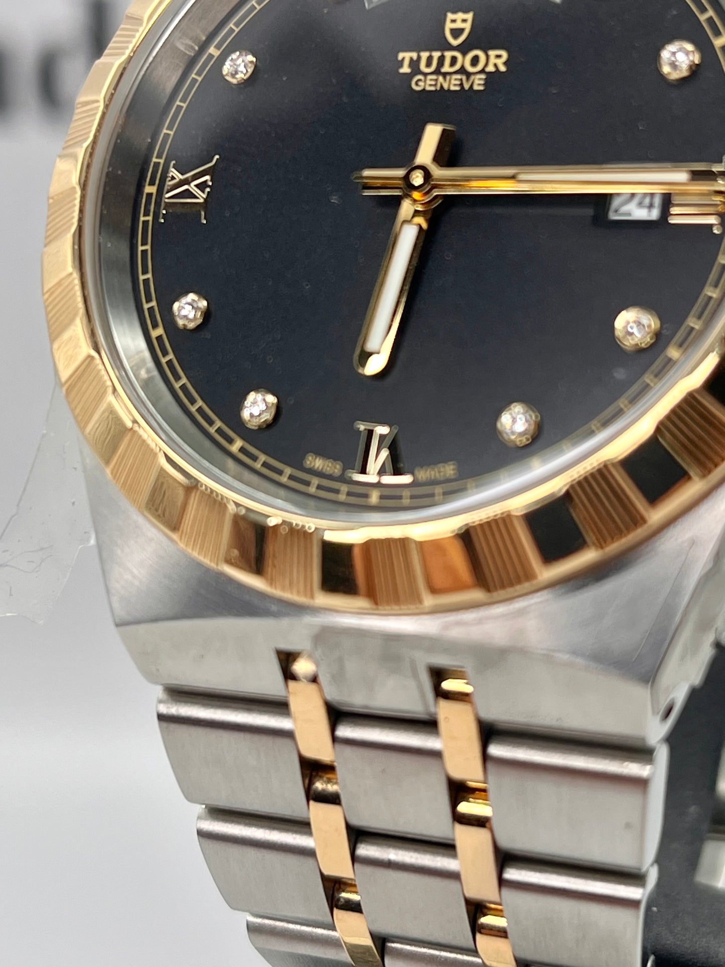 2023 TUDOR Royal Day/Date Diamond - 41mm - 28603 - Full Set - Warranty Apr 2028