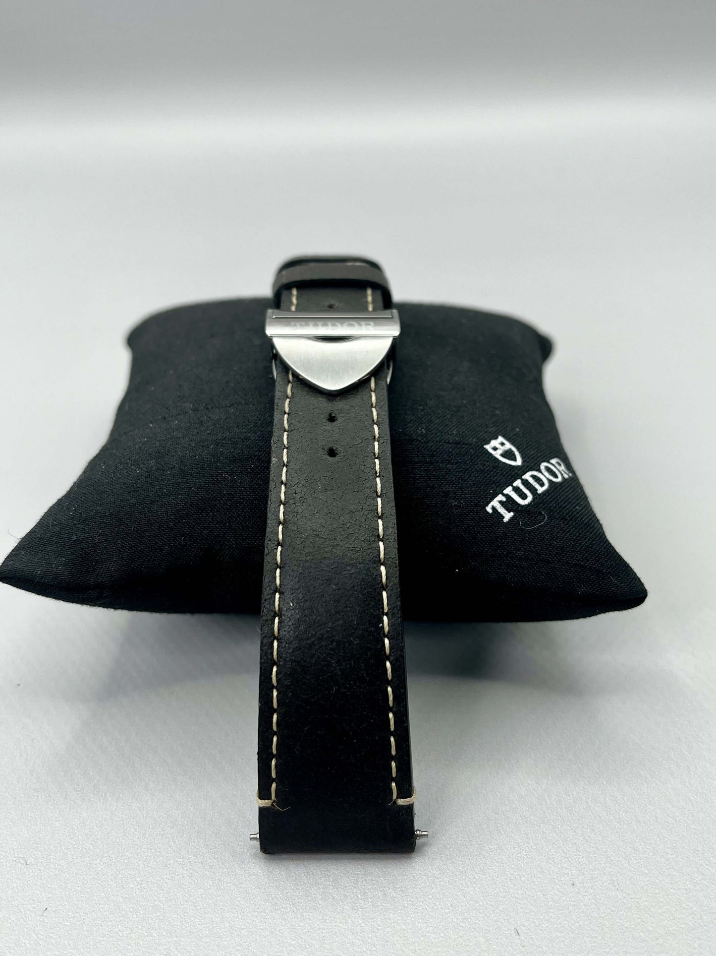 UNWORN TUDOR OEM Dark Brown Leather Strap 22mm & TUDOR 18mm Clasp