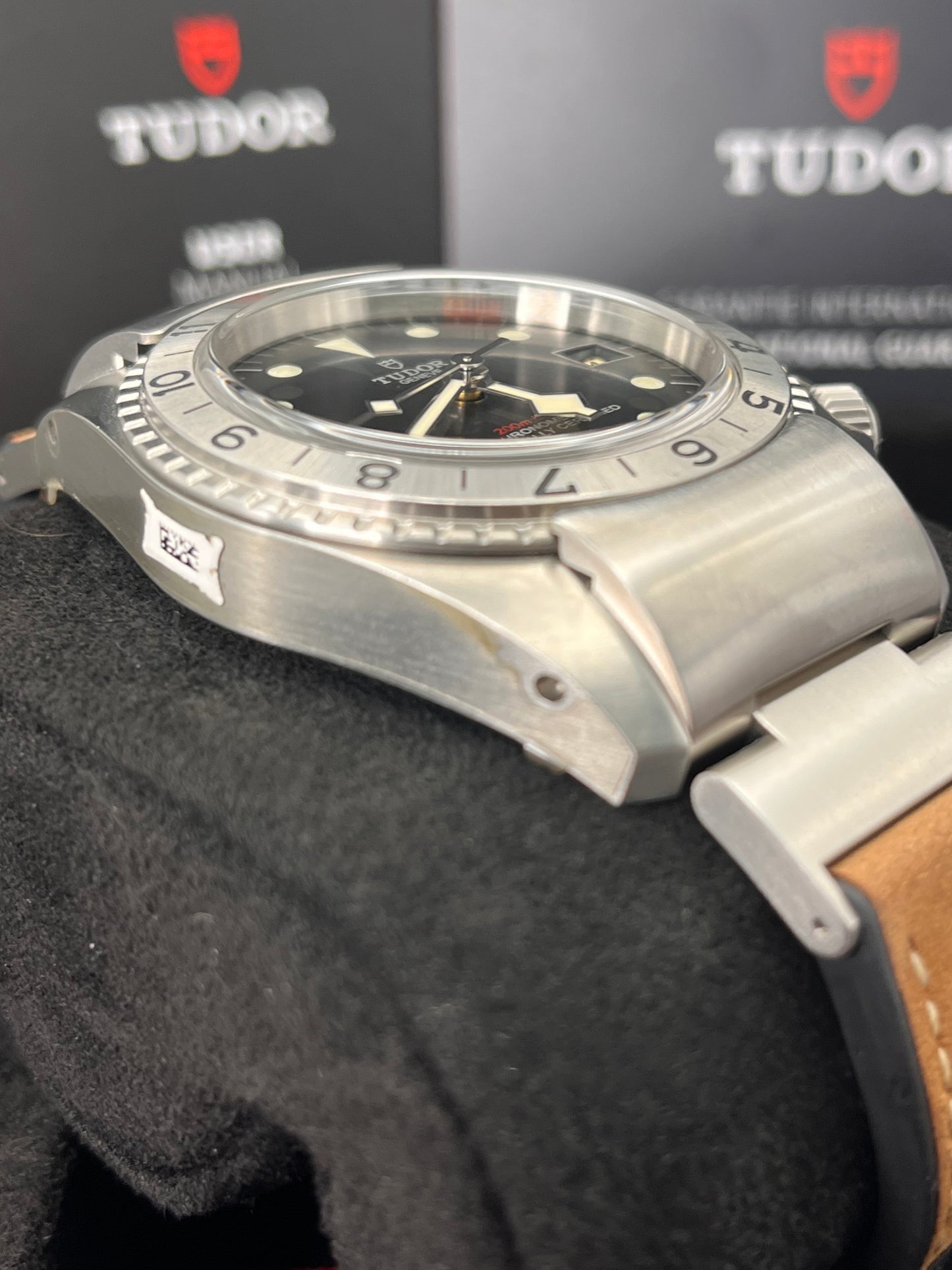 **BRAND NEW** 2025 TUDOR Black Bay P01 - 42mm - 70150