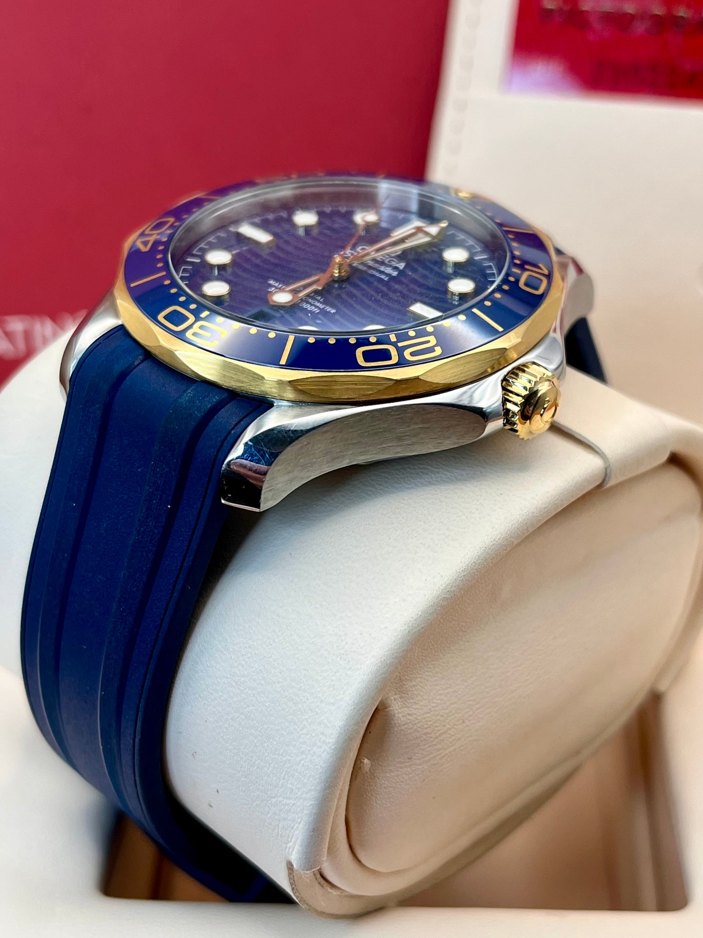 2019 OMEGA Seamaster - 210.22.42.20.03.001 - 42mm - Full Set - MINT