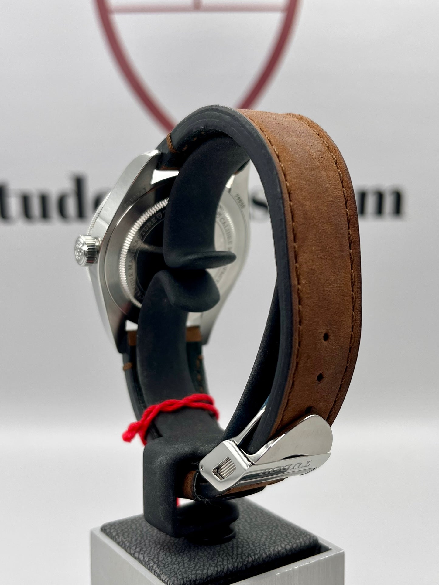 2022 TUDOR Black Bay 58 - 79030N - 2 x Tudor straps - Warranty to Dec 2027