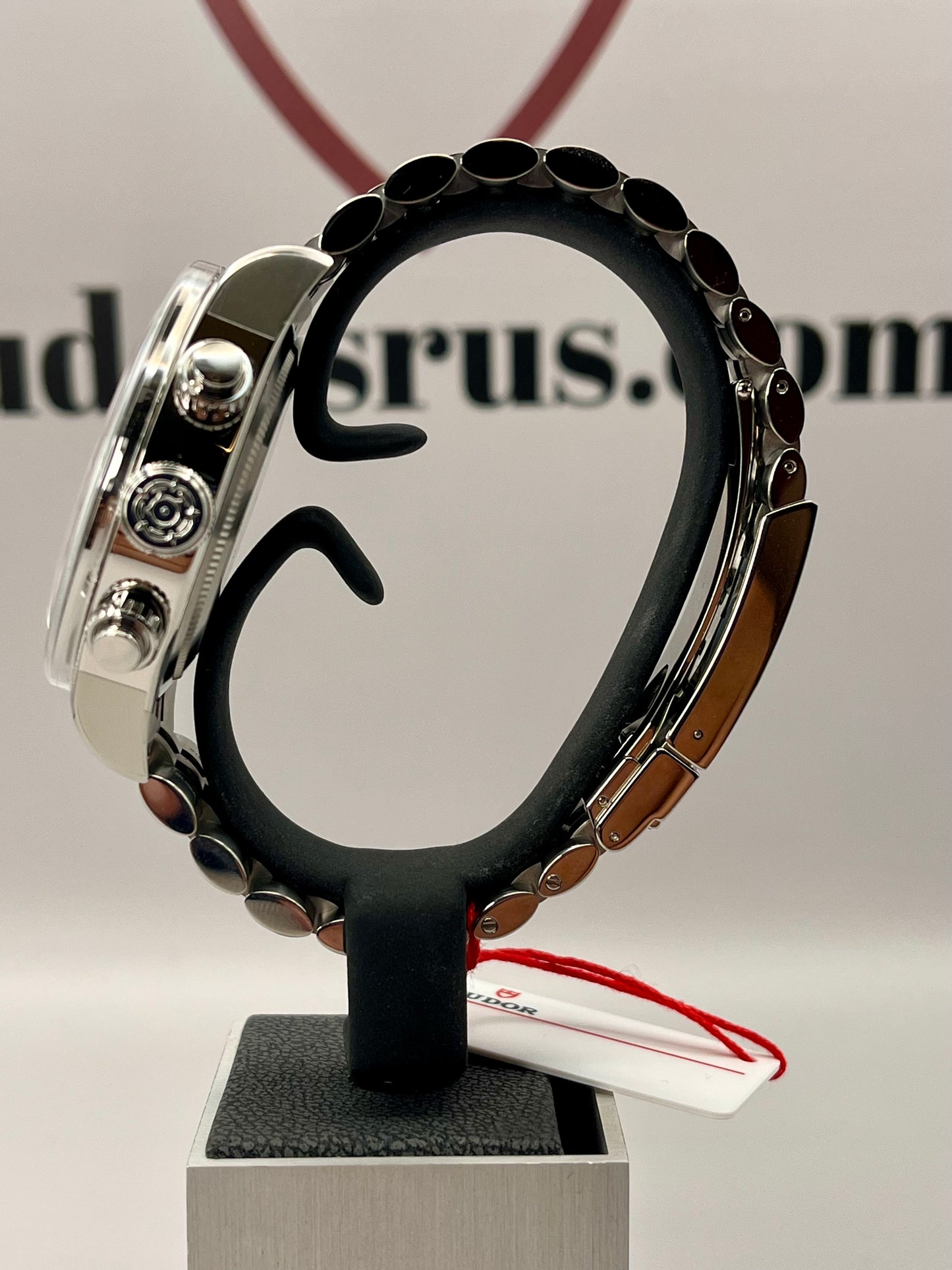 *BRAND NEW* TUDOR Black Bay Chrono Miami Pink - 79360N - 41mm - Full Set