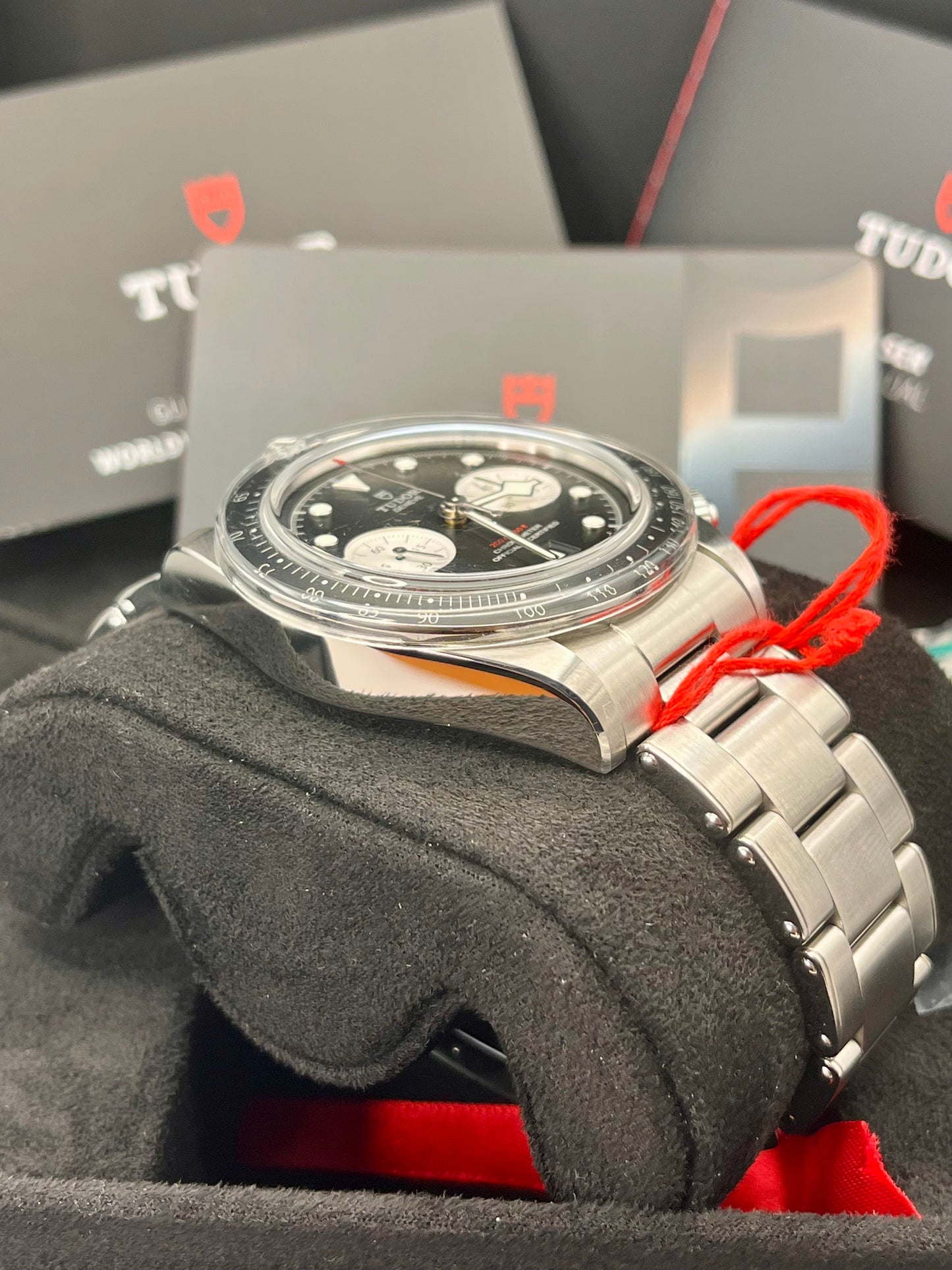 2025 TUDOR Black Bay Chrono 'Reverse Panda' - 79360 - 41mm