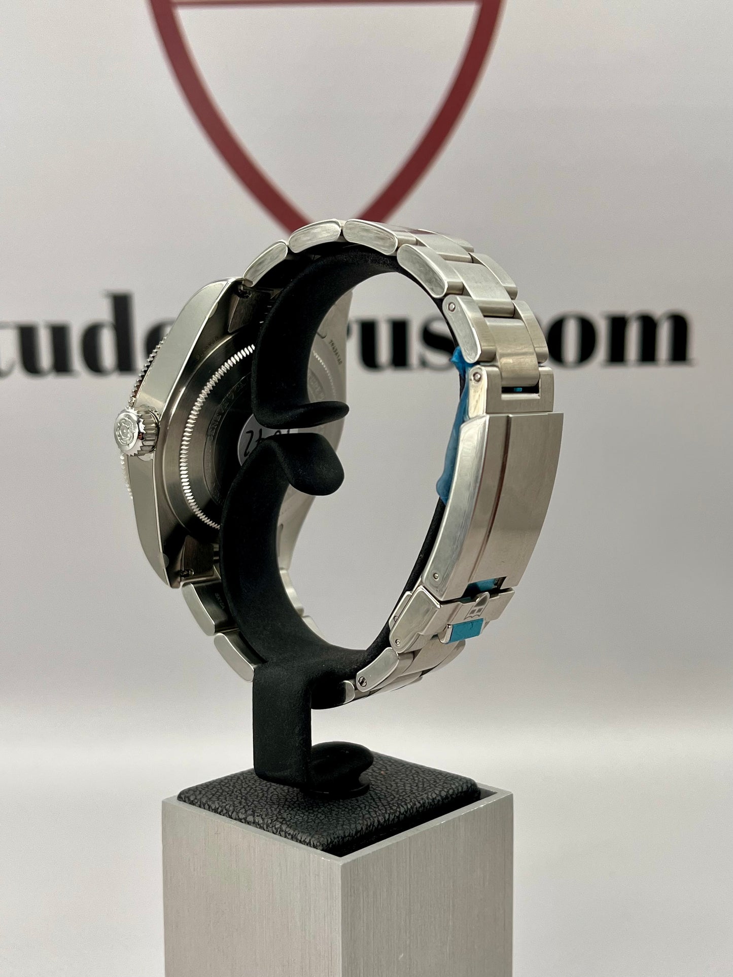 2025 **UNWORN** TUDOR Black Bay 68 - 43mm - M7943A1A0NU