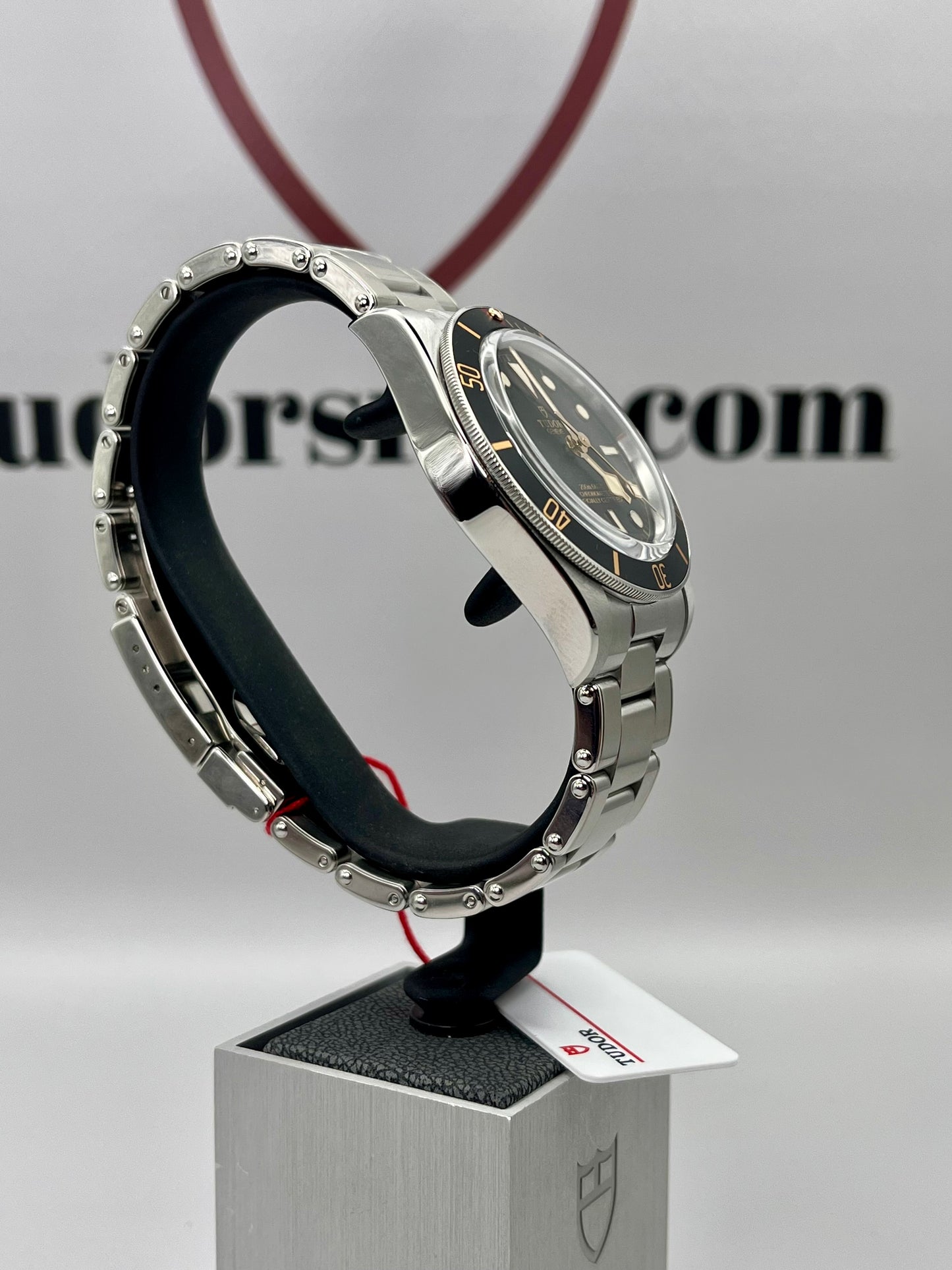 Tudor Black Bay - New/Unworn - 79030N - 39 mm - Full Set - Warranty to Mar 2030