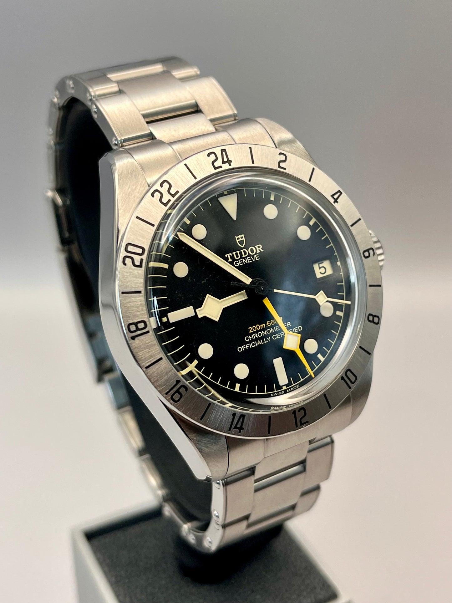 2022+ TUDOR Black Bay Pro - 79470 - 39mm - Tudorsrus 6 month warranty