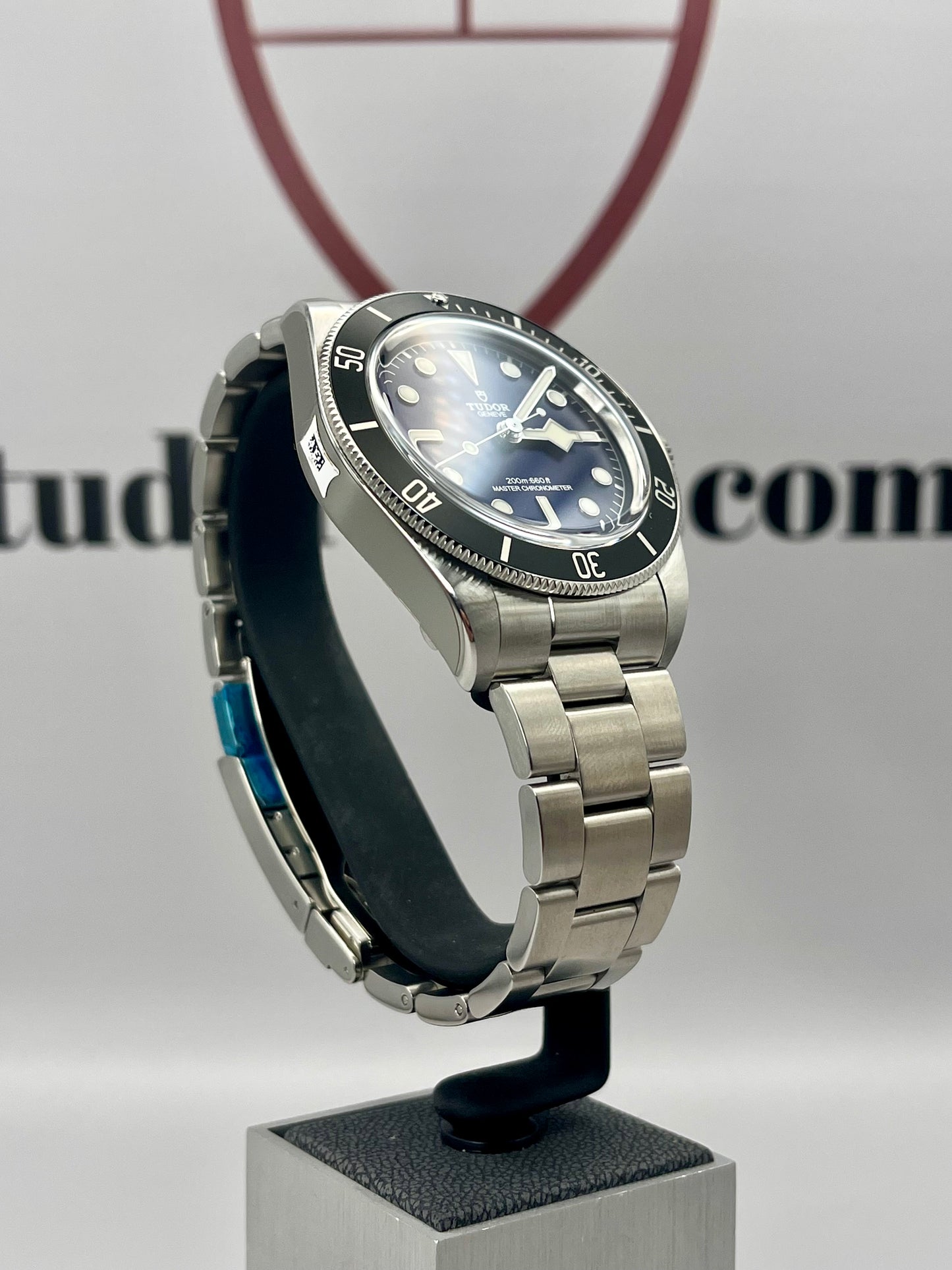 2025 **BRAND NEW** TUDOR Black Bay 68 - 43mm - M7943A1A0NU