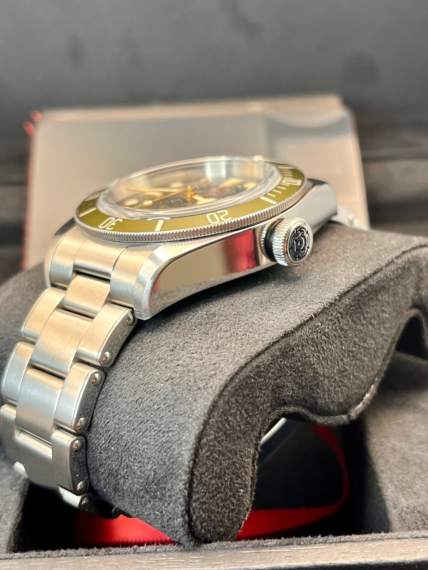 2021 TUDOR Black Bay 79230G 'Harrods' Edition - 41mm - Full Set