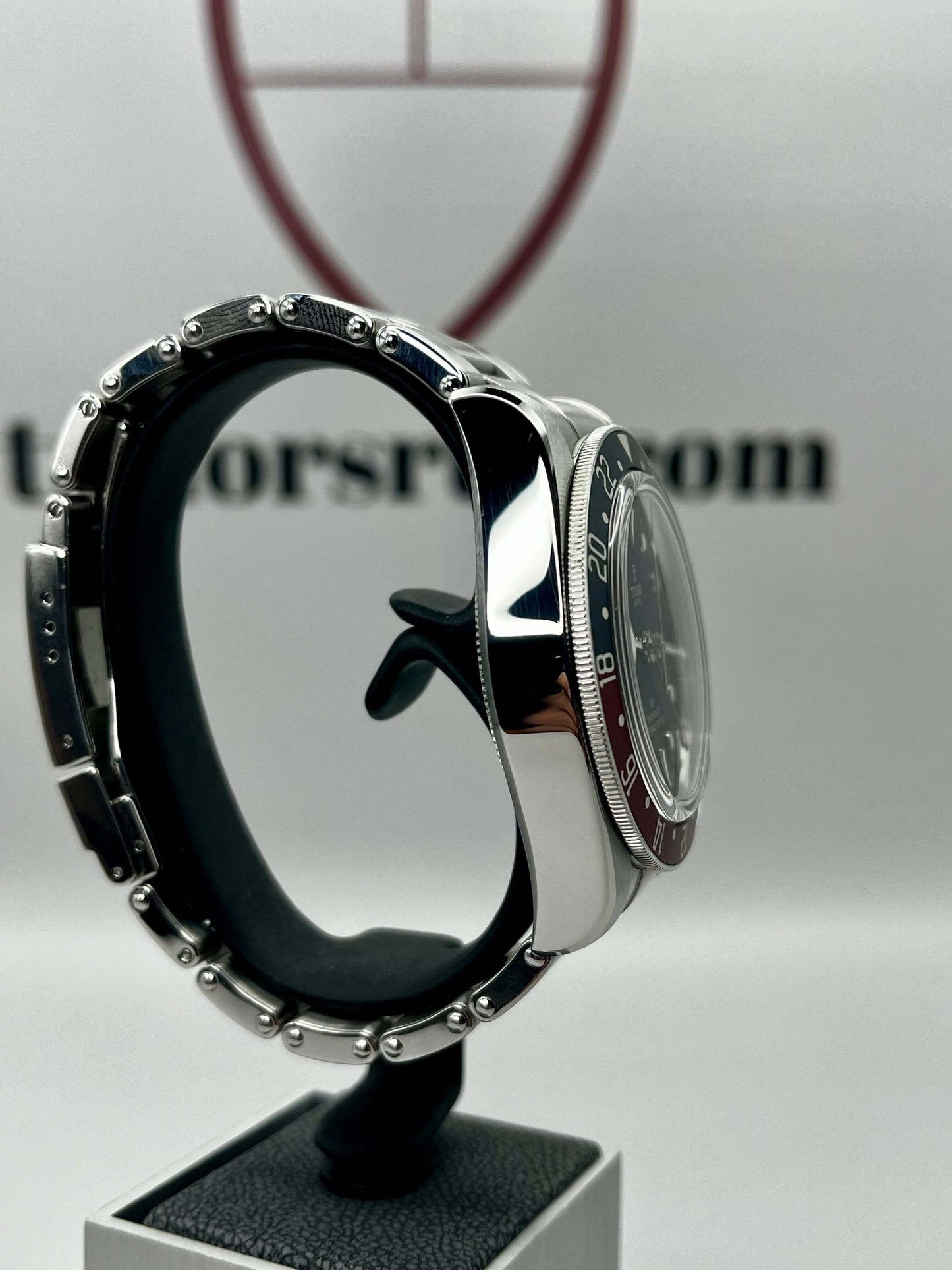 2019 TUDOR 41mm GMT Pepsi - 41mm - Full Set - Serviced + UNCLE Jubilee Strap