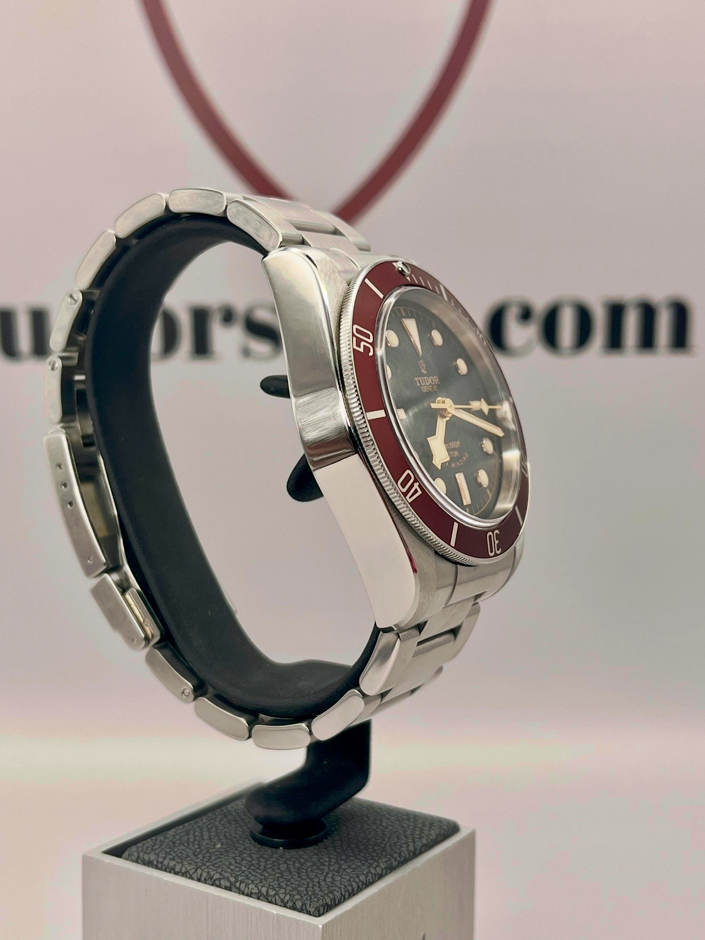 2016 TUDOR Black Bay 'Smiley' - 79220R - 41mm - Full Set - Collectable!