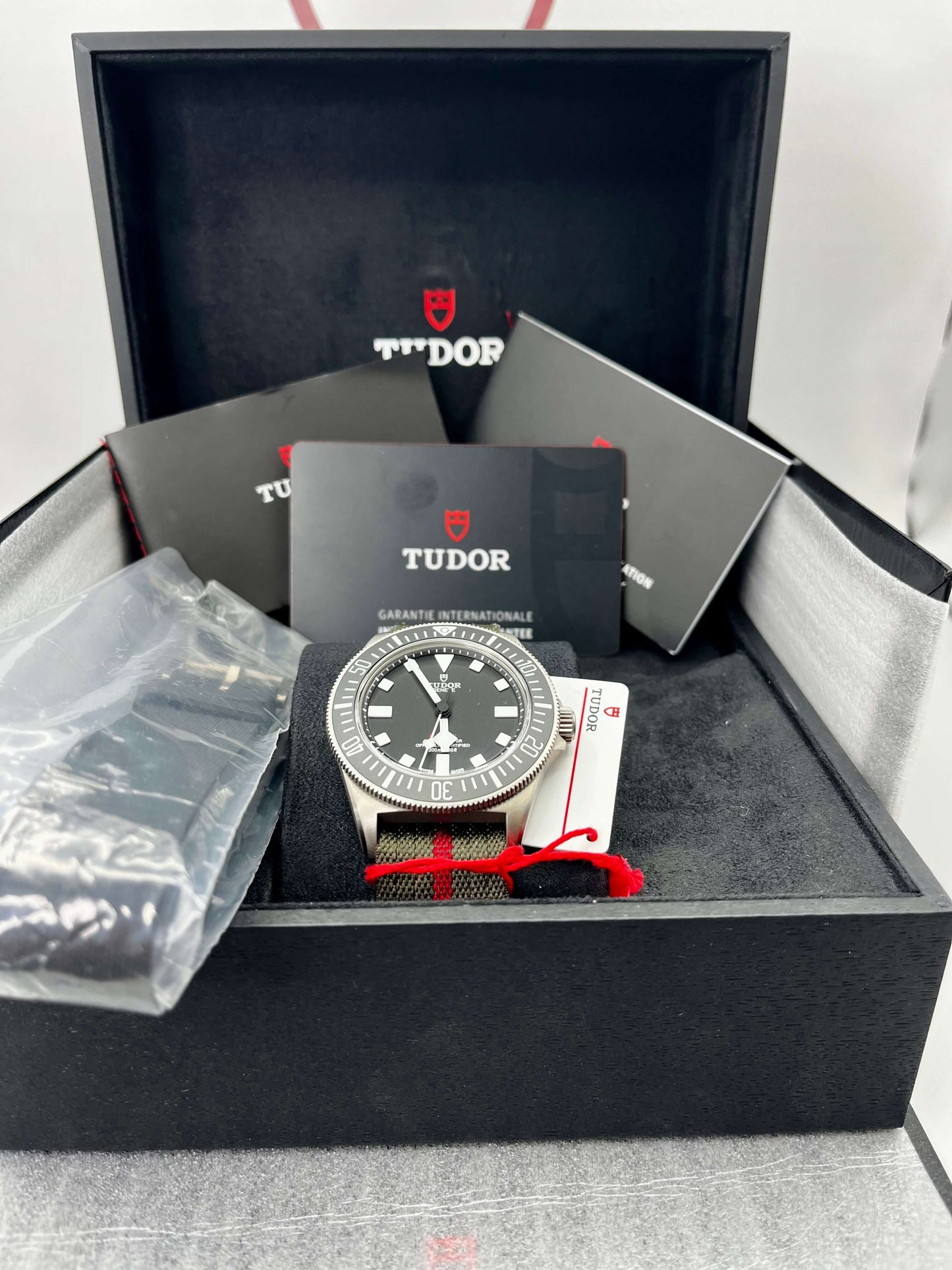 2024 TUDOR Pelagos FXD 25717N Titanium - Full Set - Warranty to Jan 2029