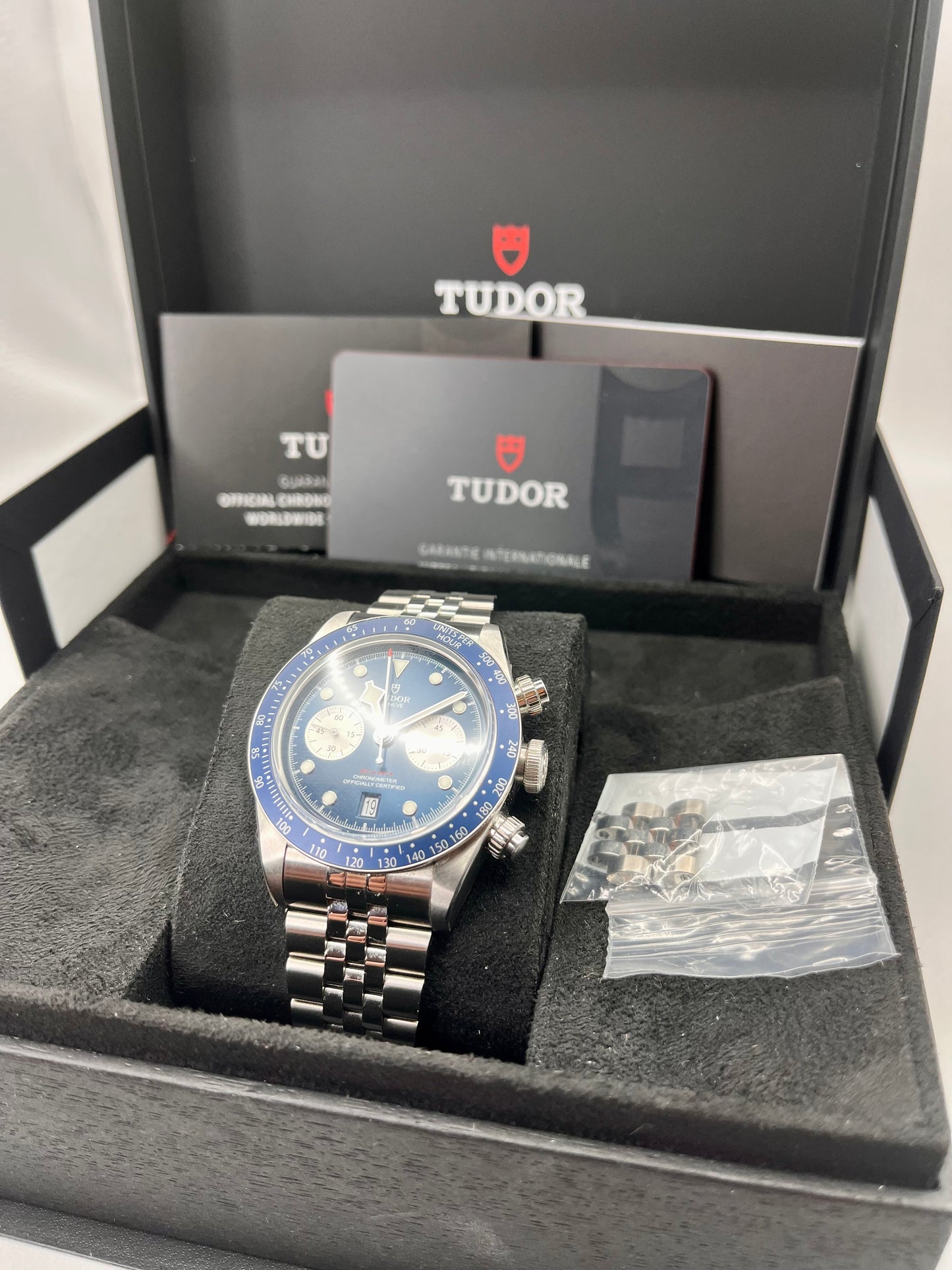 2024 STICKERED TUDOR Black Bay Chrono 41mm - M79360B - Full Set - W'nty to 2029
