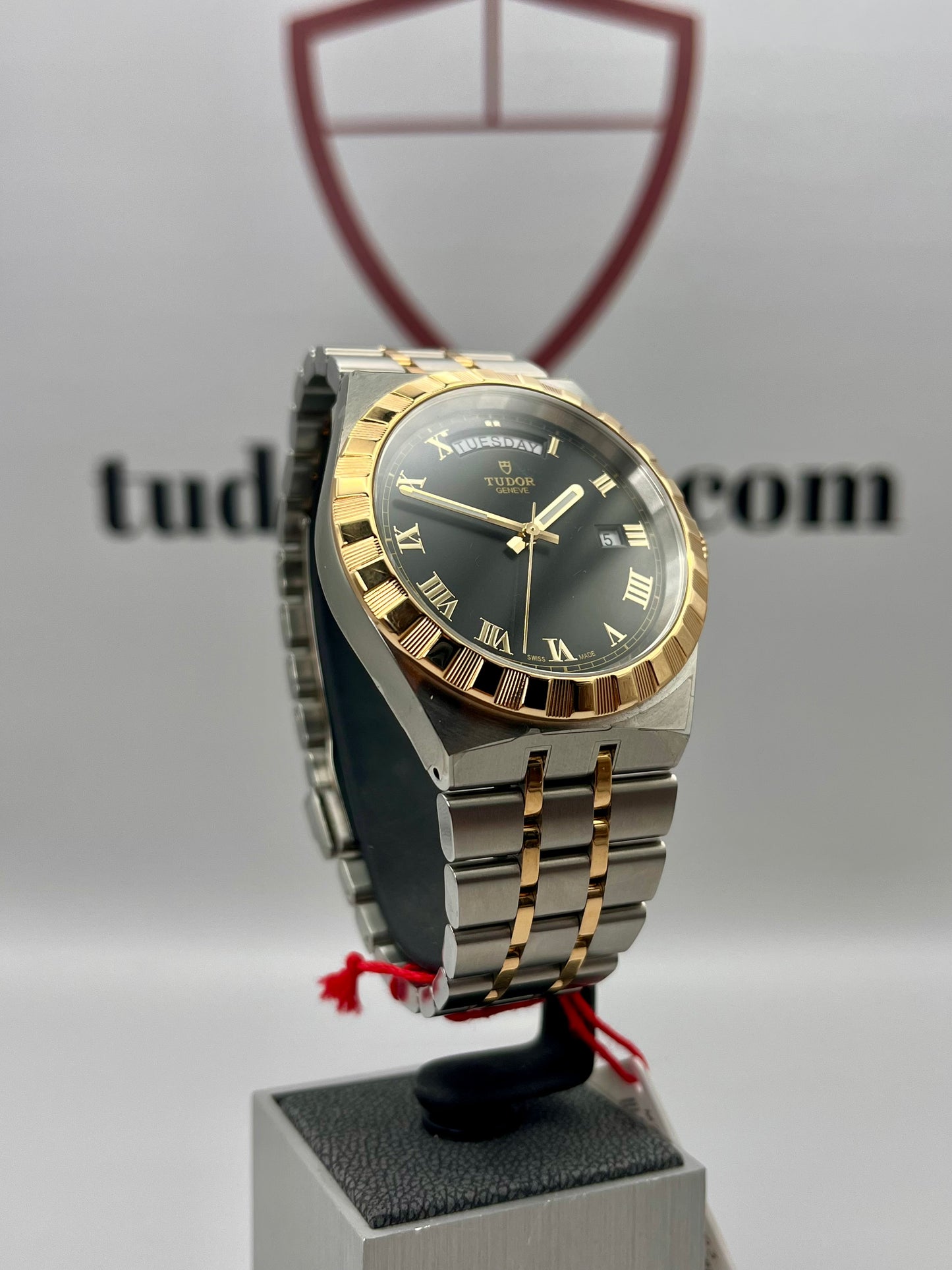 UNWORN 2023 TUDOR Royal 41mm Date/Day - M28603 - Full Set - Warranty to Apr 2028