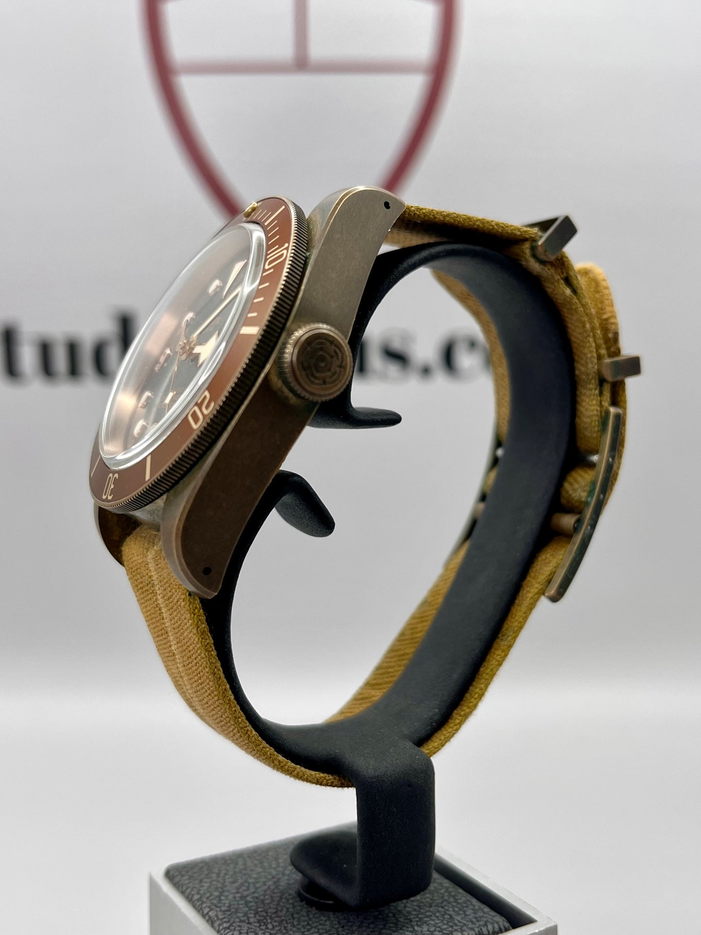 2019 TUDOR Heritage Black Bay Bronze - 43mm - 79250BM - Full Set