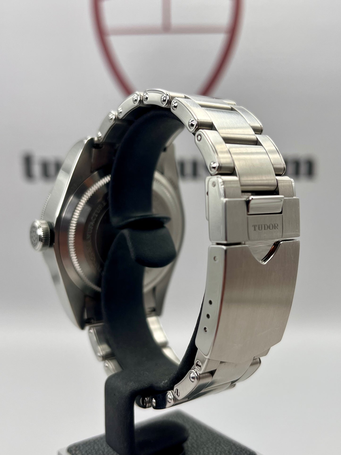 2021 TUDOR Black Bay Harrods - 79230G - 41mm - Full Set - Warranty to Oct 2026