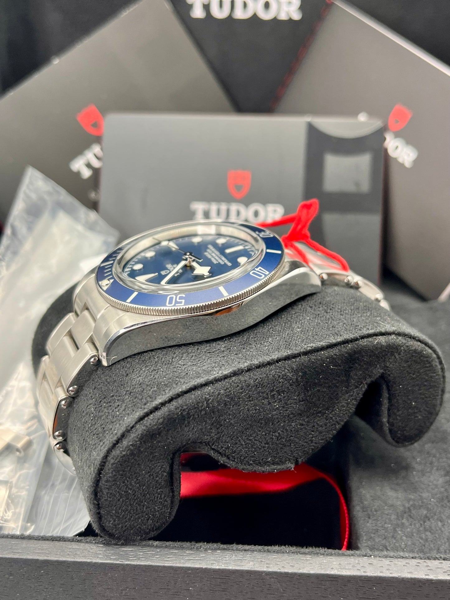 2023 TUDOR Black Bay 58 - 79030B - 39mm - Full Set - Warranty to Oct 2028