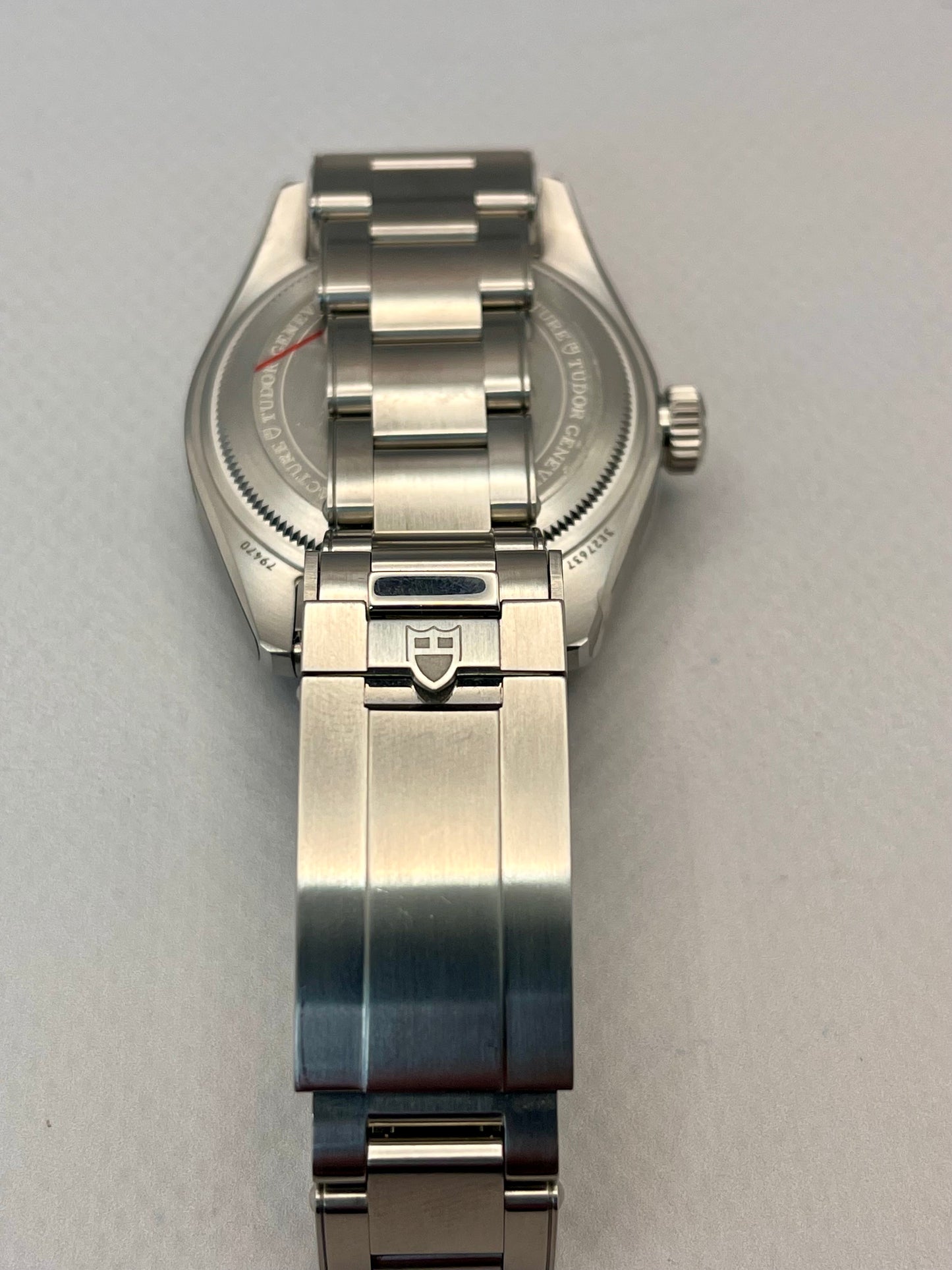 2023 TUDOR Black Bay Pro - 79470 - 39mm - Full Set - Warranty to Apr 2028