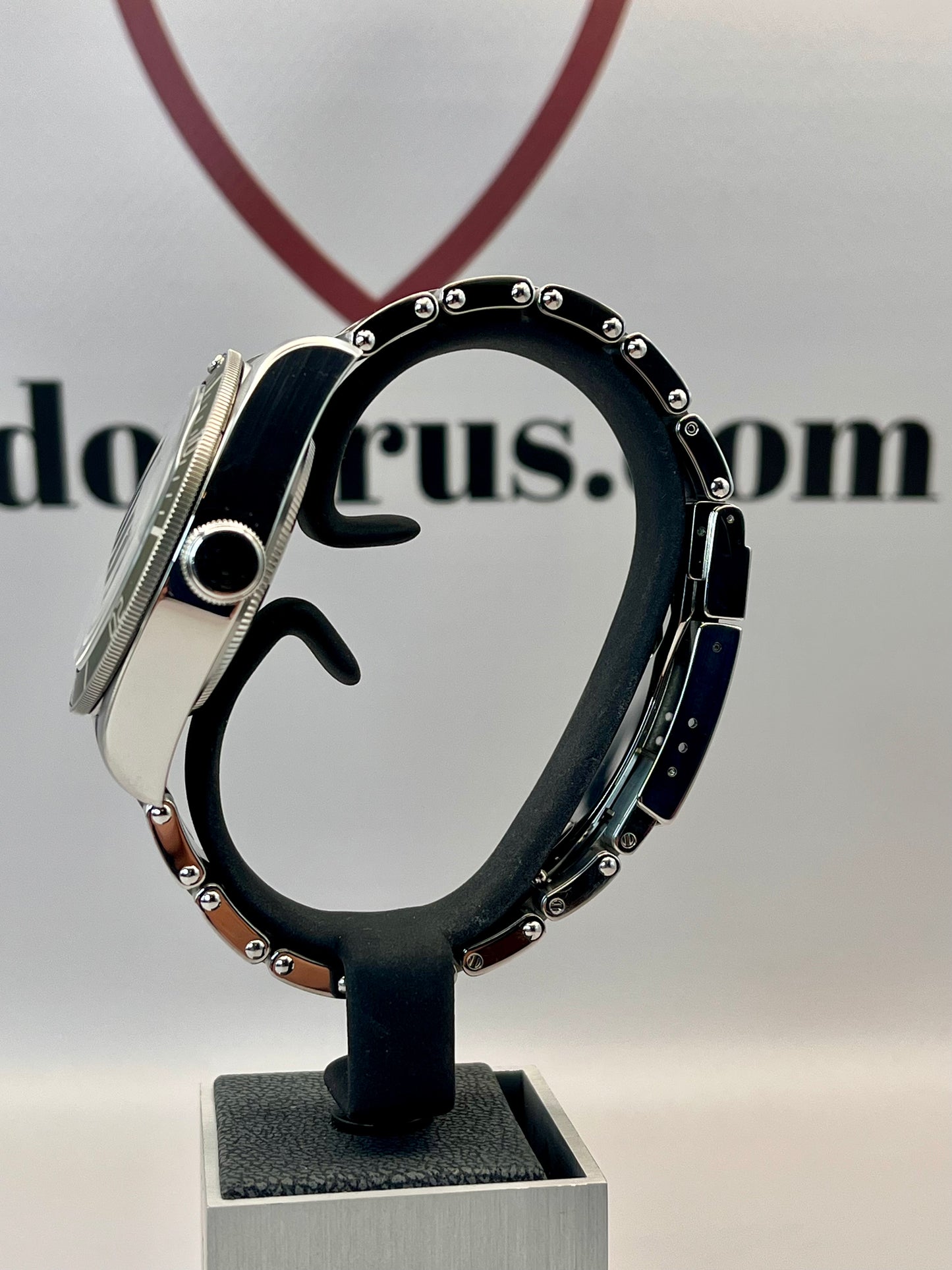 2021 TUDOR Black Bay 79230G 'Harrods' Edition - 41mm - Full Set