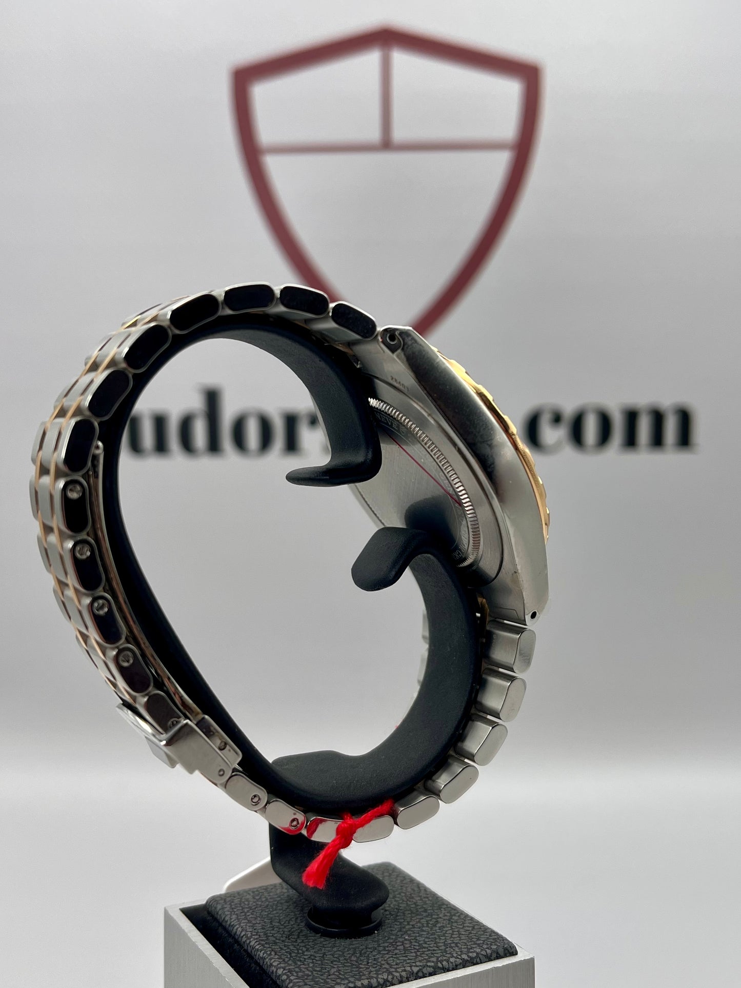 UNWORN 2023 TUDOR Royal 41mm Date/Day - M28603 - Full Set - Warranty to Apr 2028