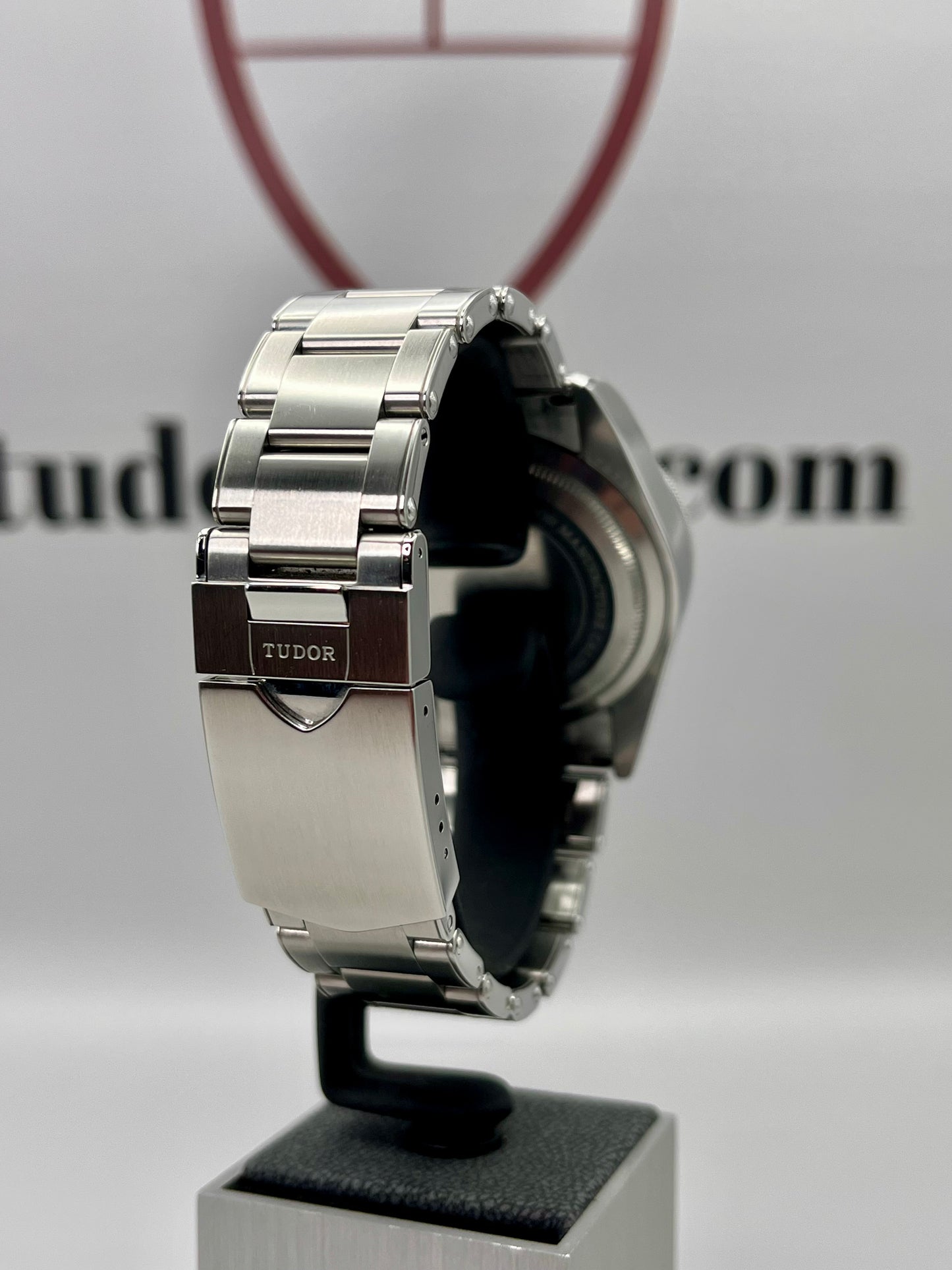 2022 TUDOR Black Bay Steel - 79730 - 41mm - Full Set - Warranty to Nov 2027