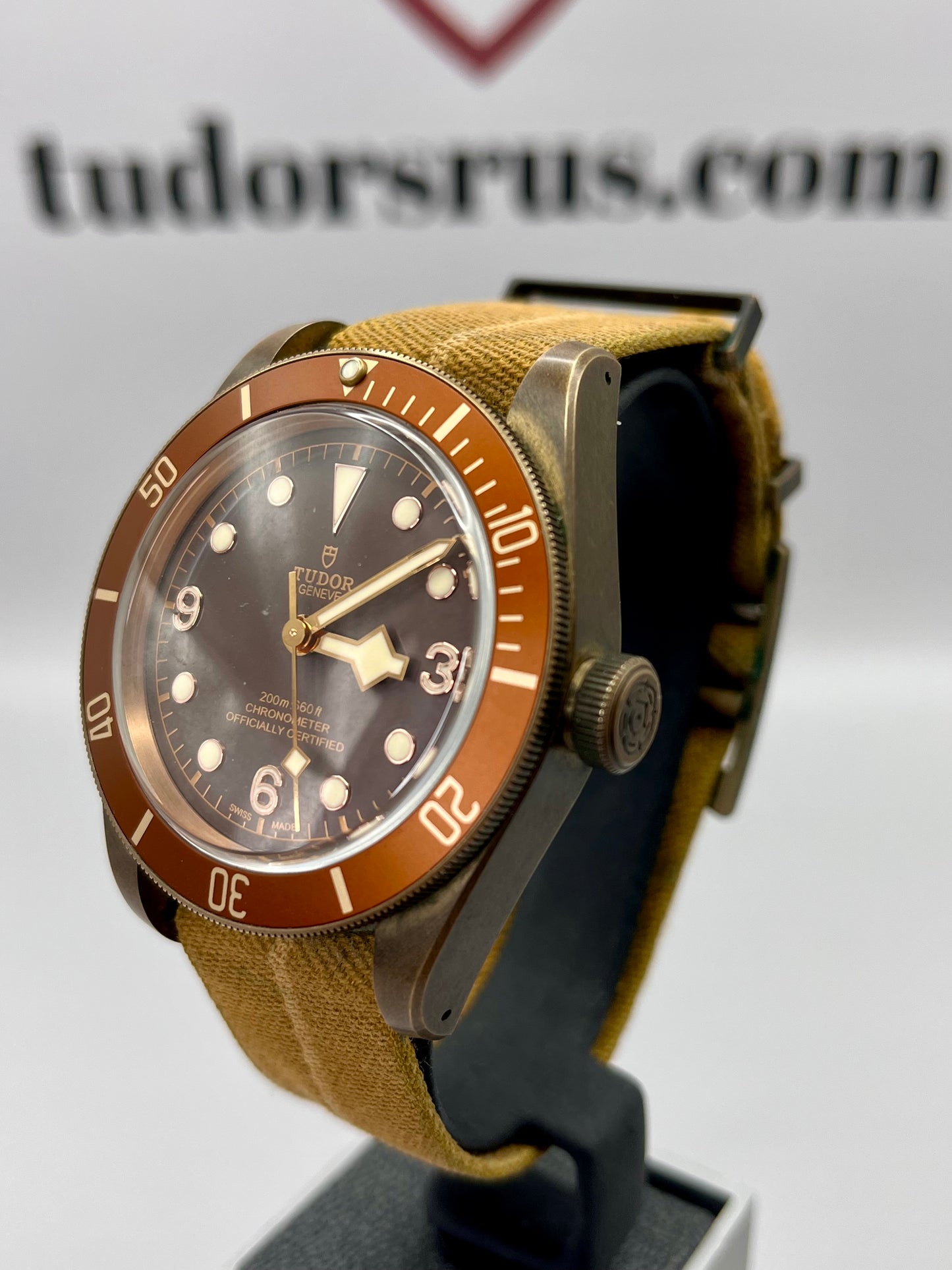 2019 TUDOR Heritage Black Bay Bronze - 43mm - 79250BM - Full Set