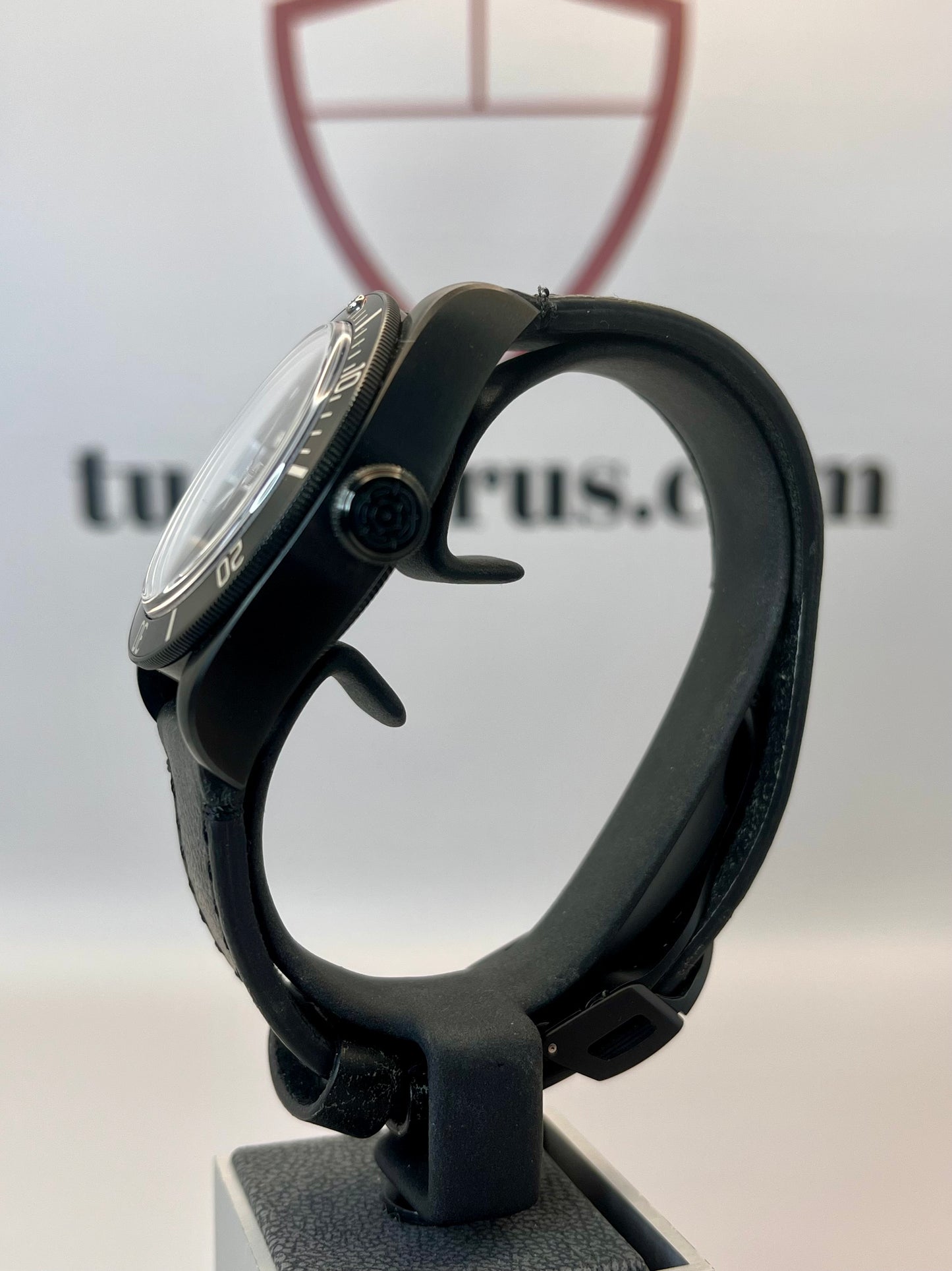 2022 TUDOR Black Bay M79230DK - 41mm - Full Set - Warranty to Jan 2027
