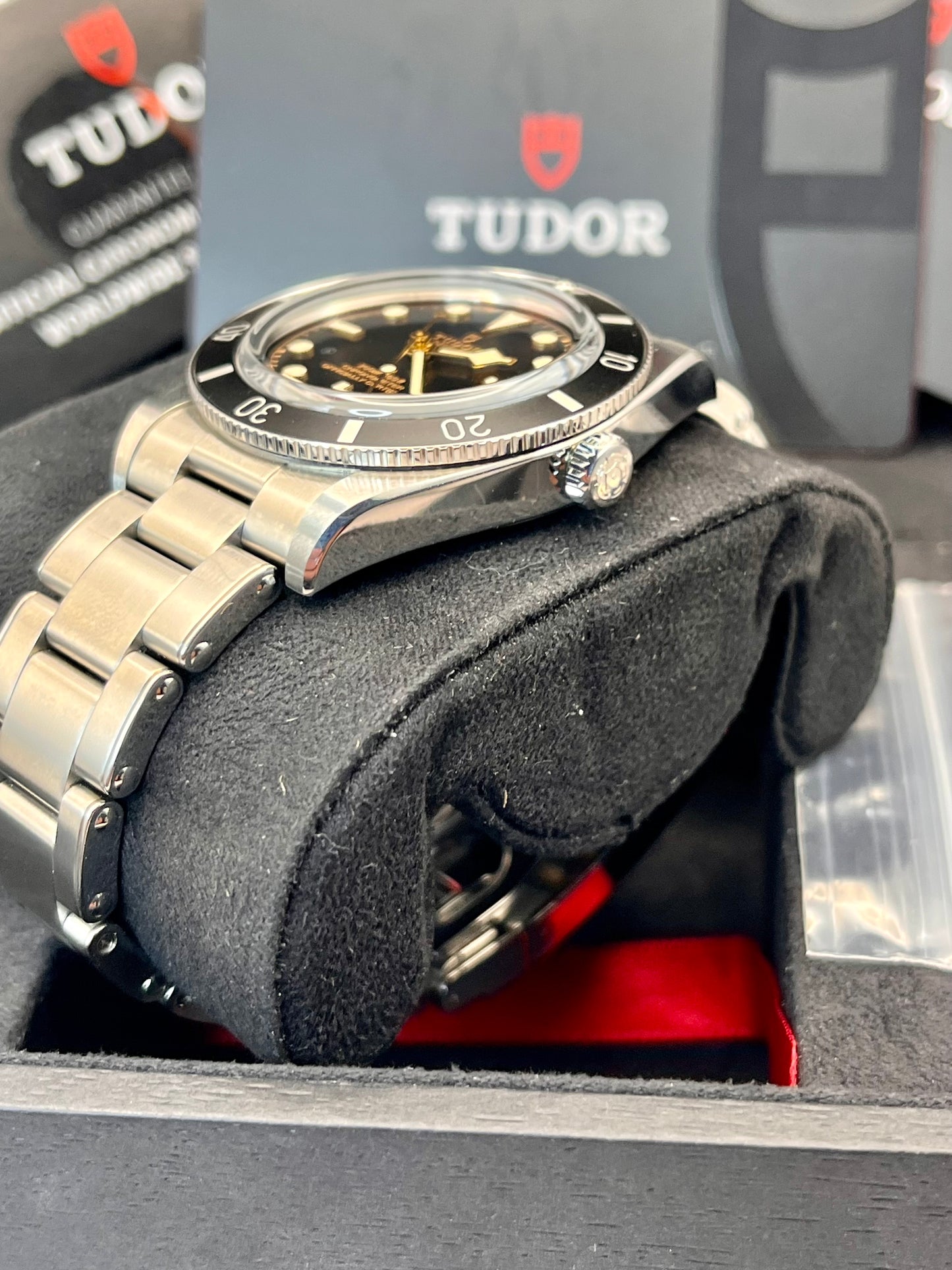 2023 TUDOR Black Bay 54 - M79000N - 37mm - Full Set - Warranty to Sep 2028