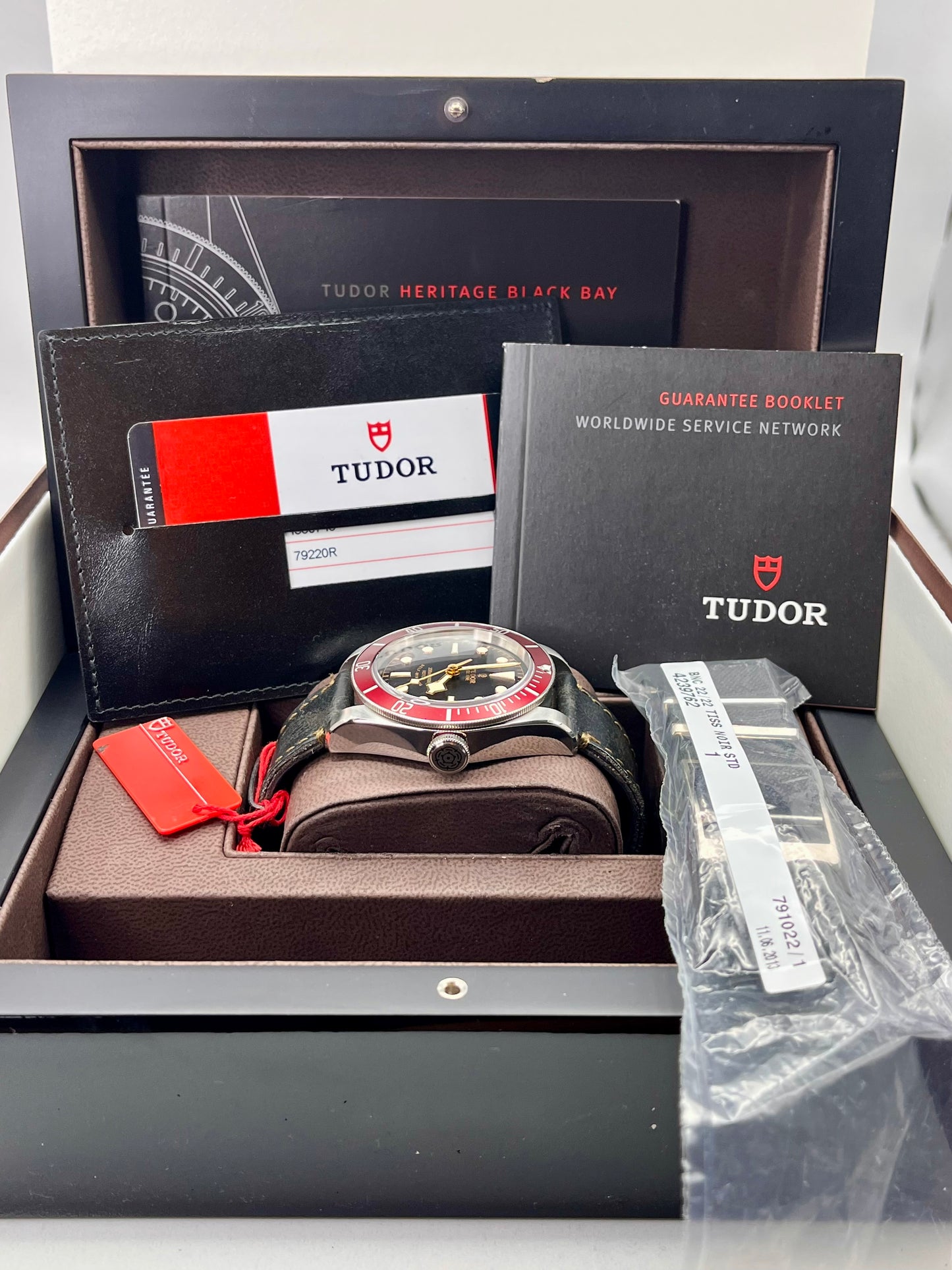 2014 TUDOR Black Bay 41mm - 79220R - 'Smiley' - Full Set - MINT