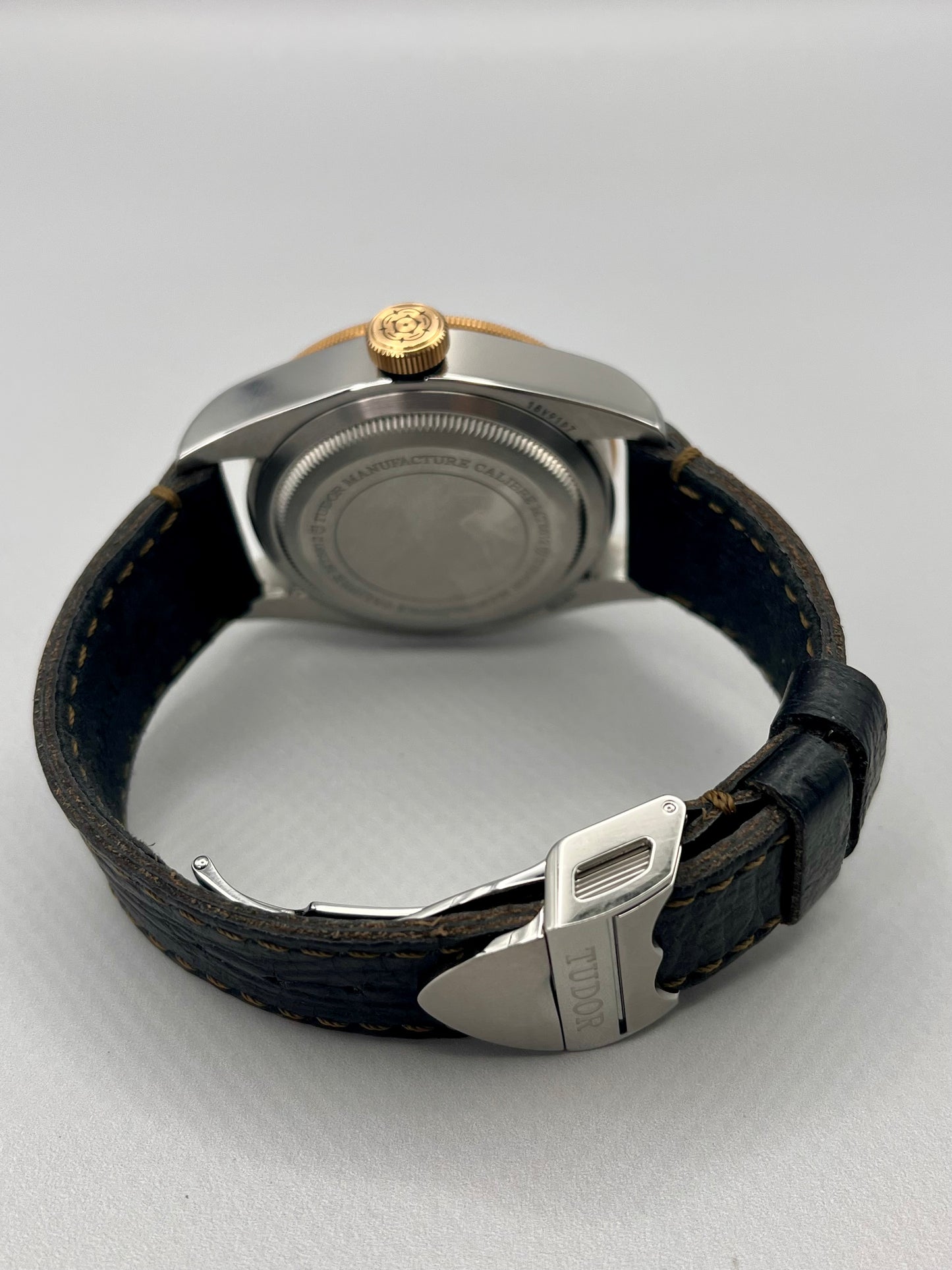 2022 TUDOR Black Bay 41mm Steel & Gold - 79733N - Full Set - Warr'ty to Sep 2027