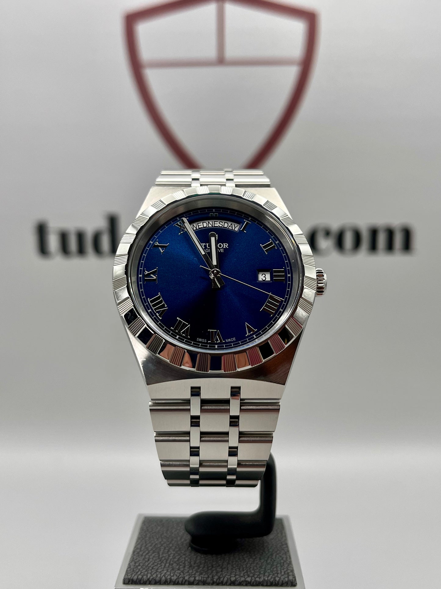 2024 TUDOR Royal Blue - Ref 28600 Day/Date - 41mm - Full Set - Warranty to Oct 2029