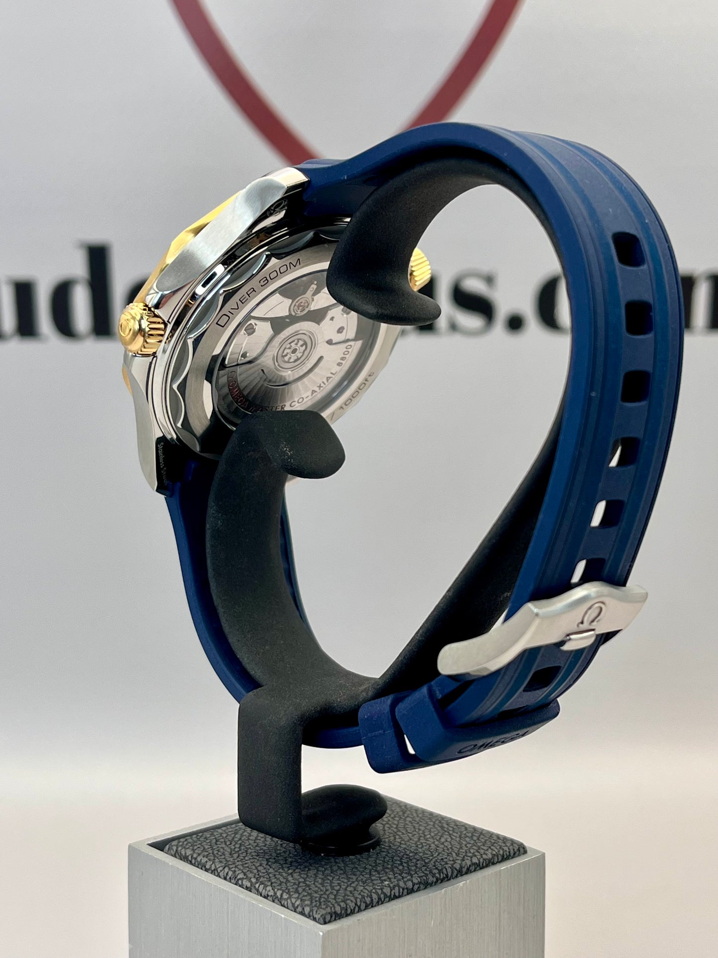 2019 OMEGA Seamaster - 210.22.42.20.03.001 - 42mm - Full Set - MINT