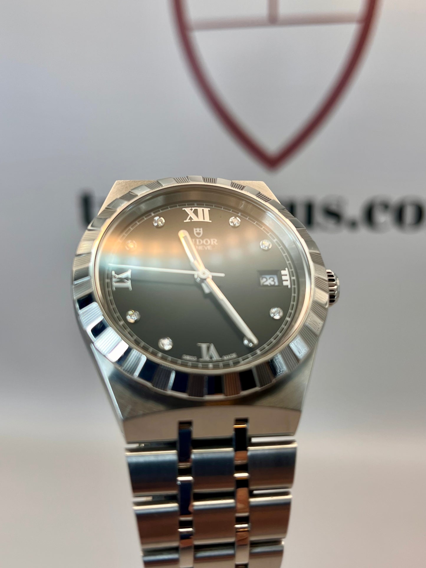 2021 TUDOR Royal 28500 - 38mm - Diamond Markers - Full Set - Warranty to Jul2026