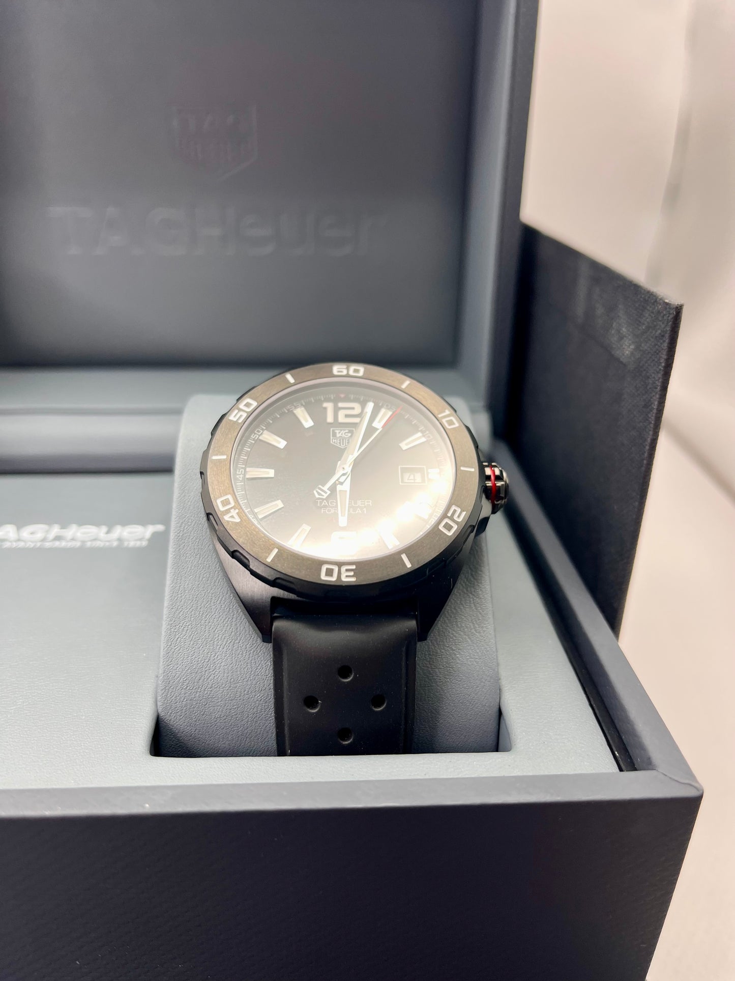 UNWORN 2024 Tag Heuer F1 Watch - WAZ2115 - 41mm - Full B&P - Warranty to Dec 26
