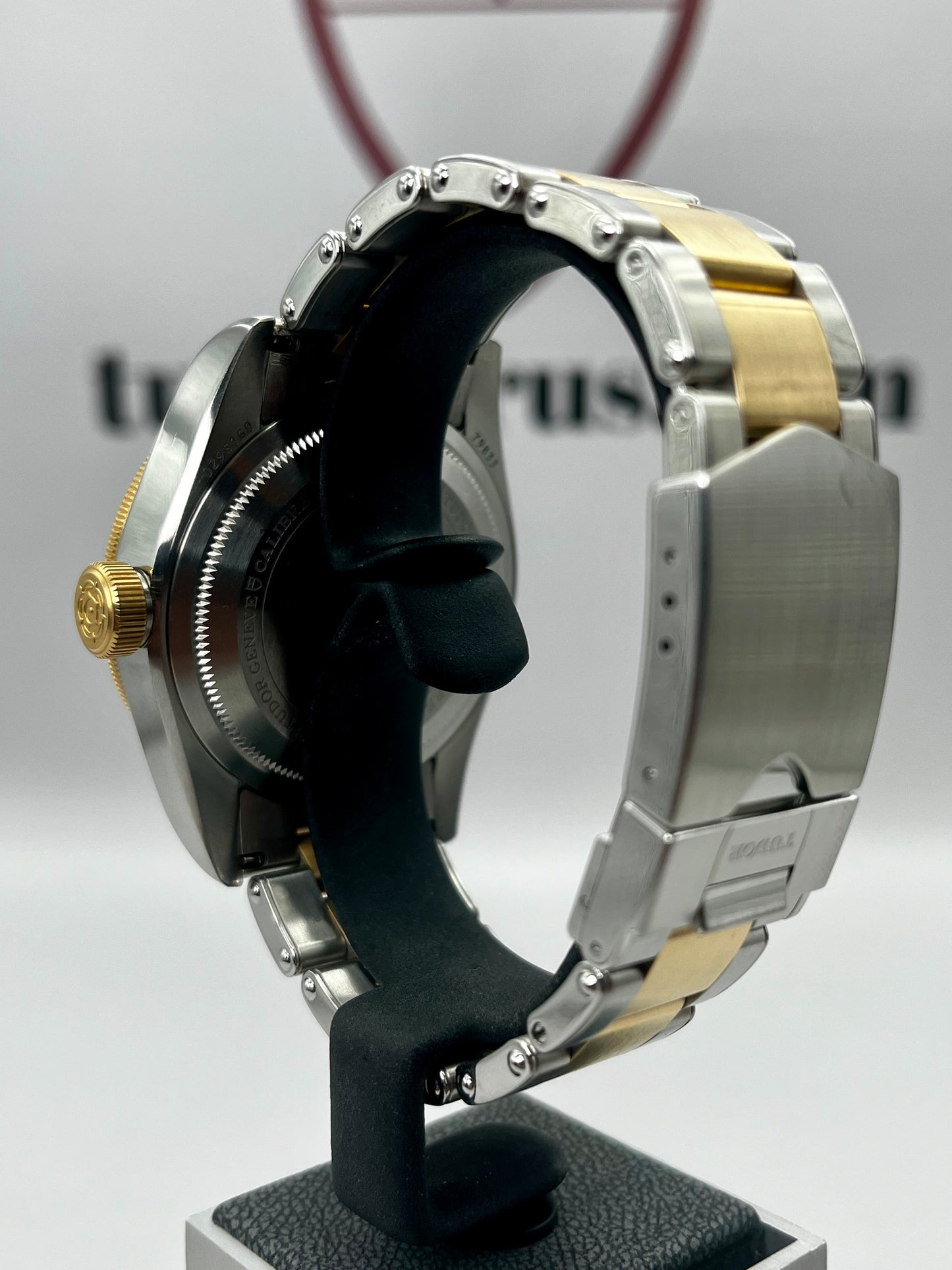 2023 TUDOR Black Bay 'Rootbeer' - 41mm - 79833MN - Full Set - Warranty to Jul 28