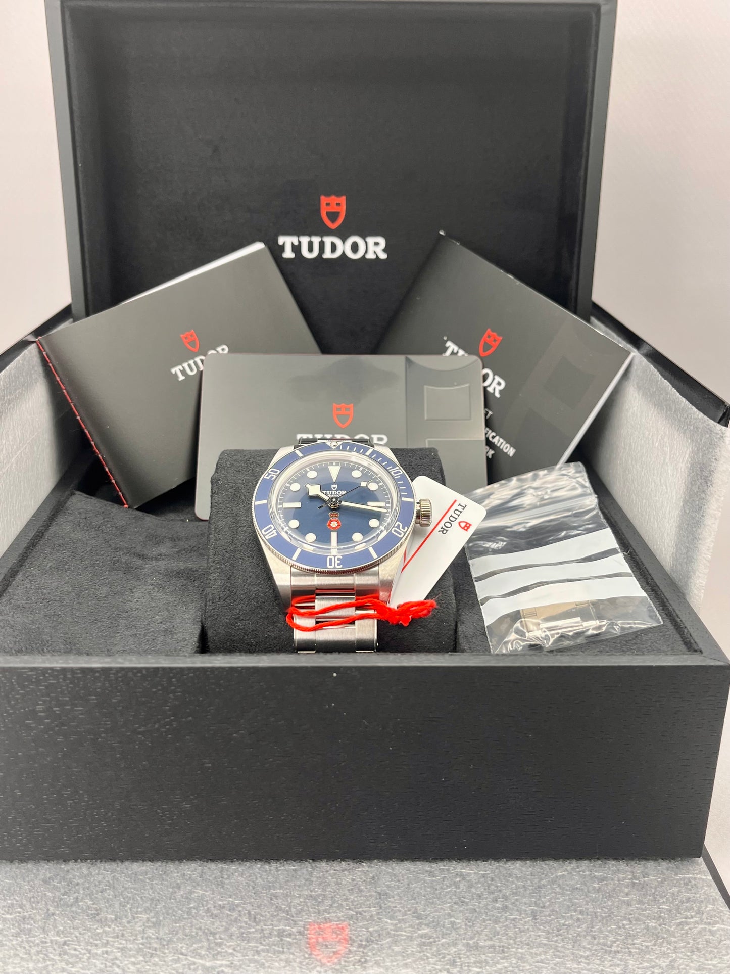 TUDOR Black Bay 58 'Platinum Jubilee Royalty & Specialist Protection' - RARE!!