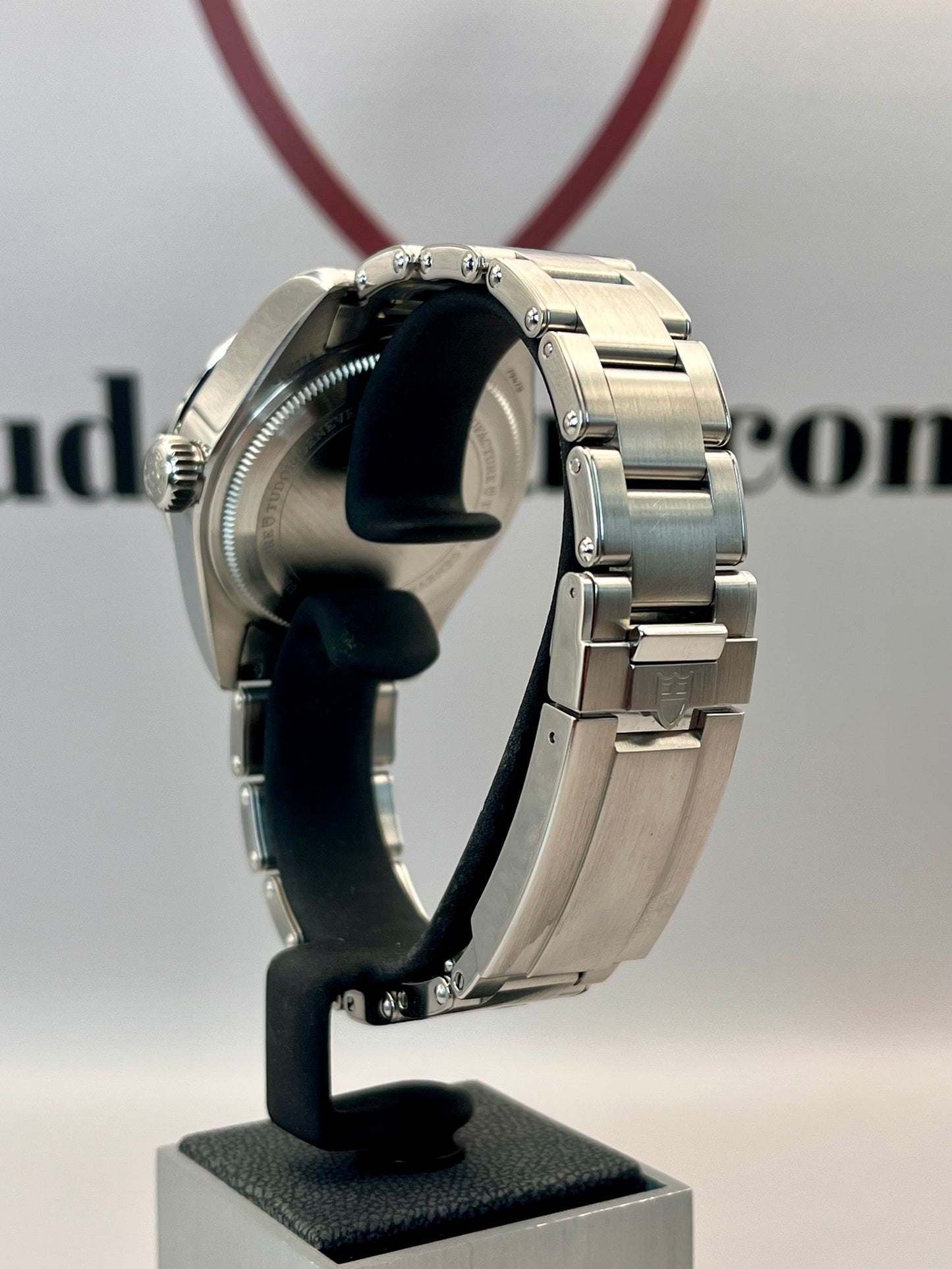 2022+ TUDOR Black Bay Pro - 79470 - 39mm - Tudorsrus 6 month warranty