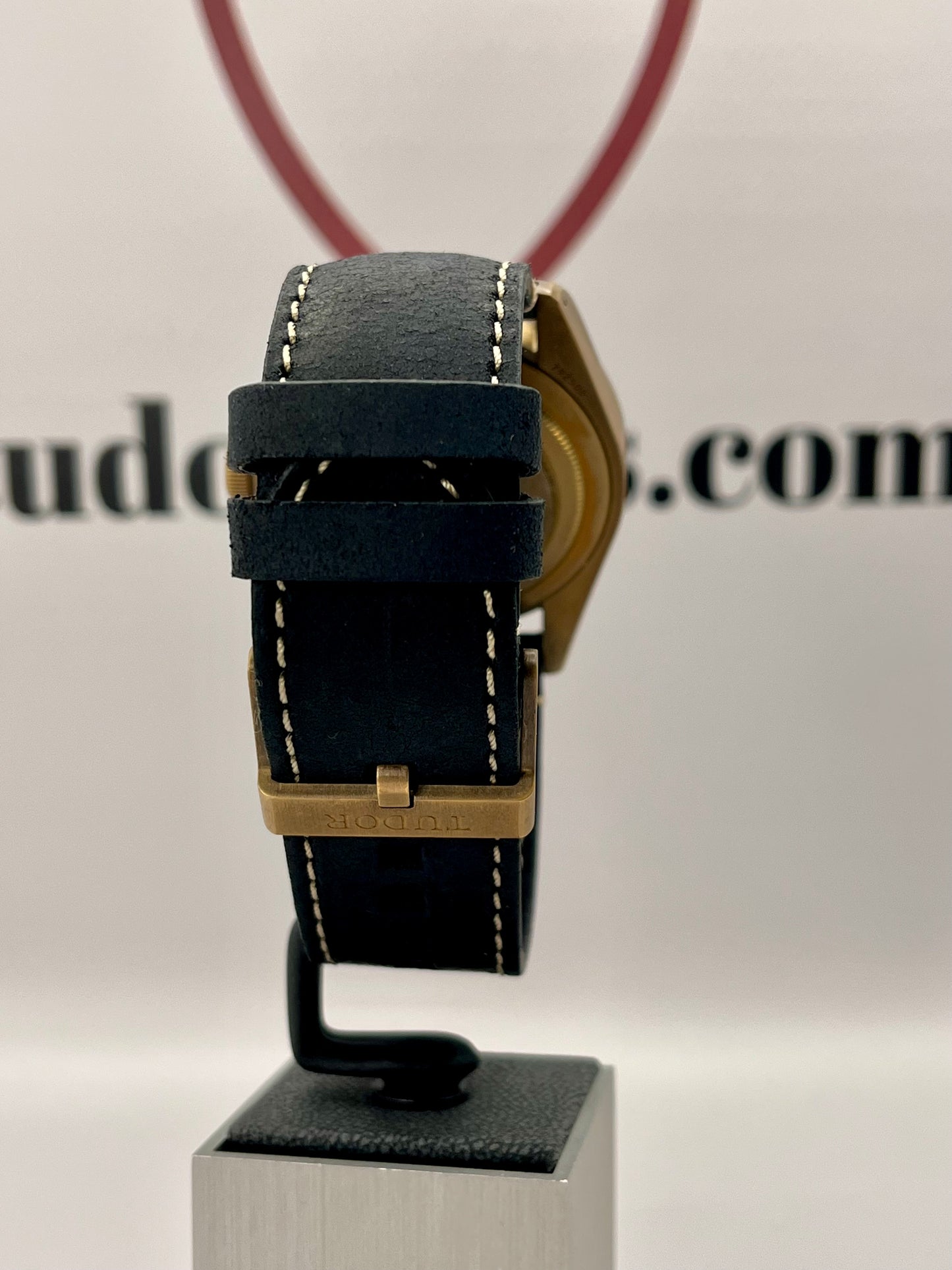 2023 TUDOR Black Bay Bronze - 79250BA - 43mm - Full Set