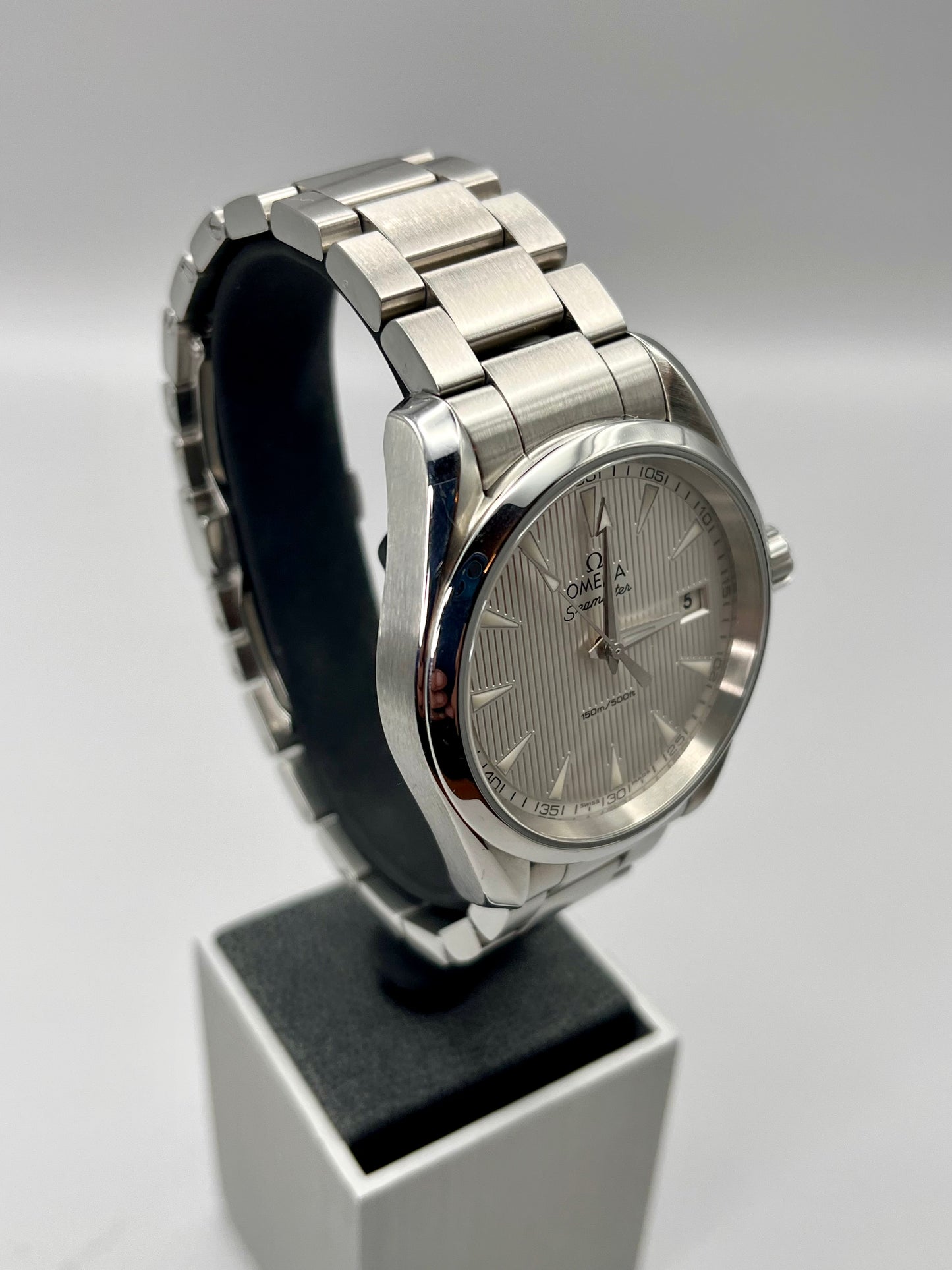2013 OMEGA SeaMaster Aqua Terra - 231.10.39.60.02.001 - 38.5mm - Box & Papers
